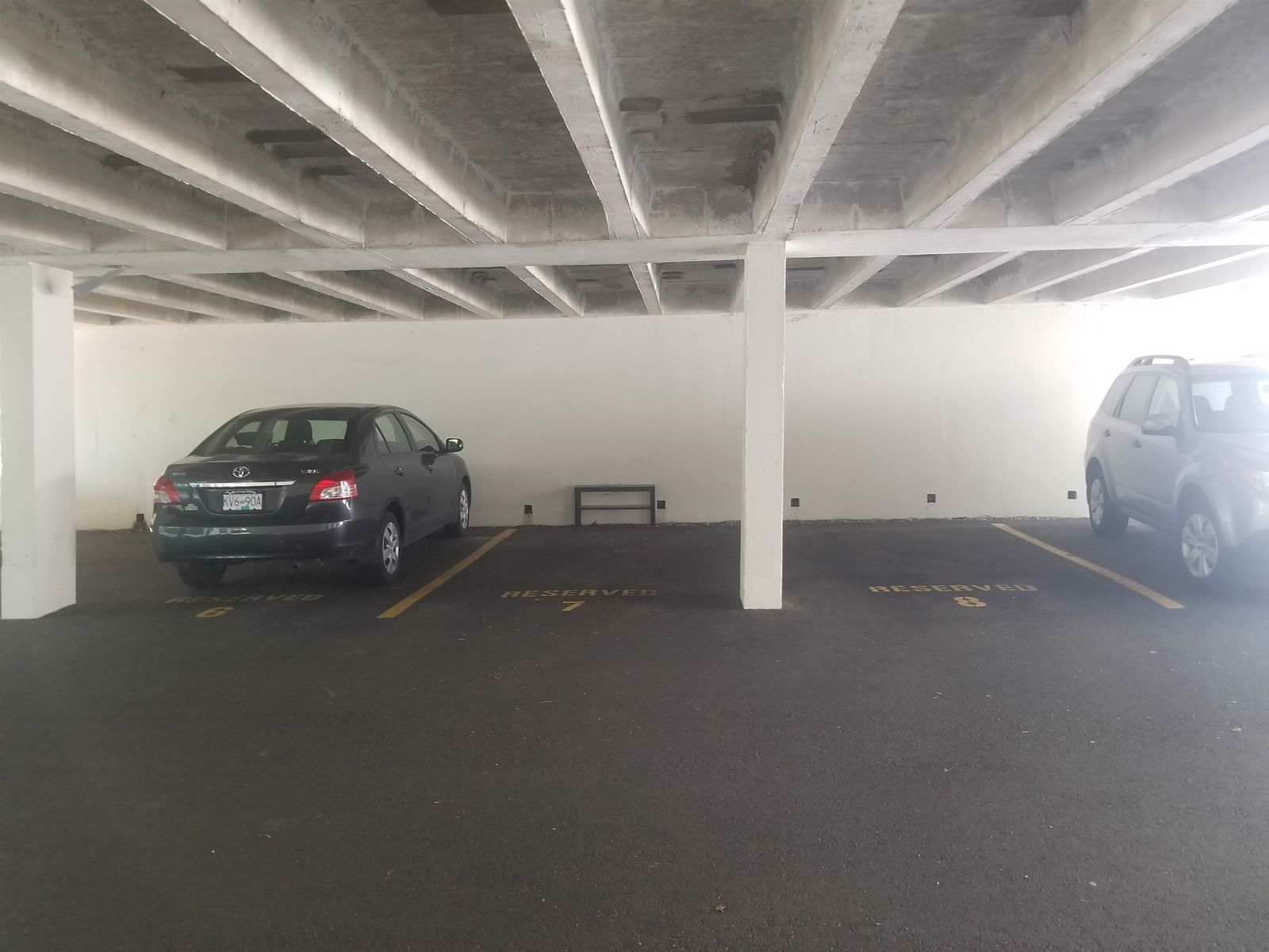 Listing Image 10