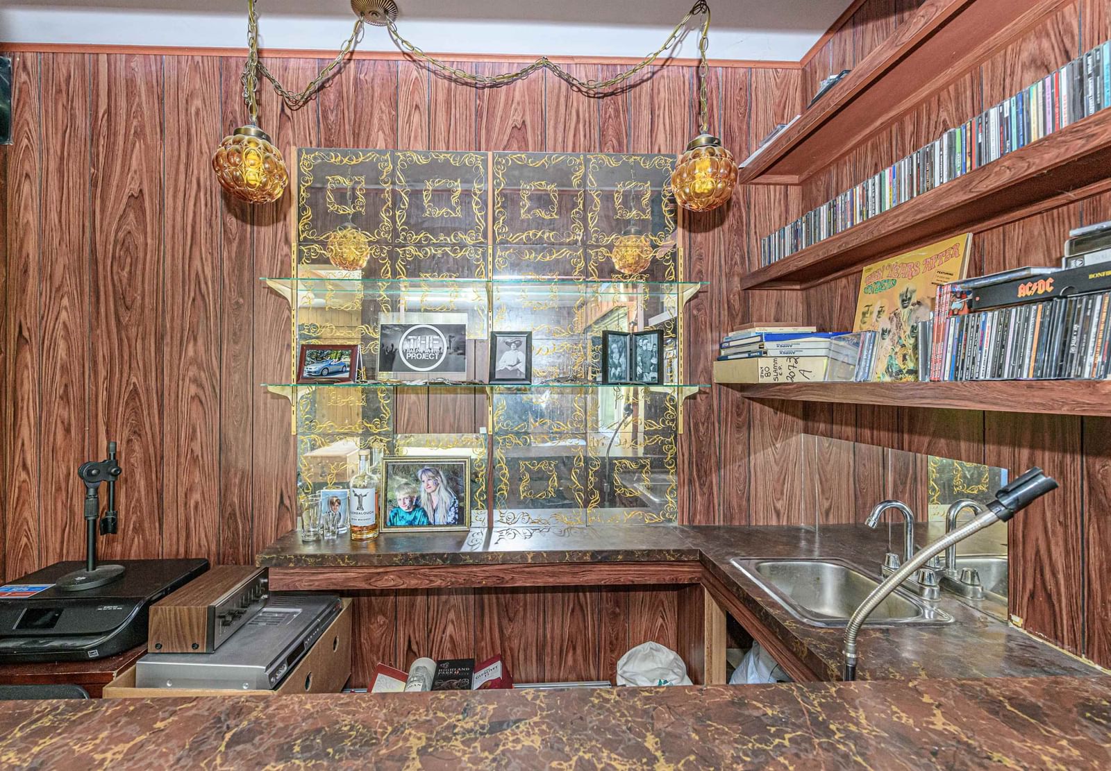 Listing Image 30