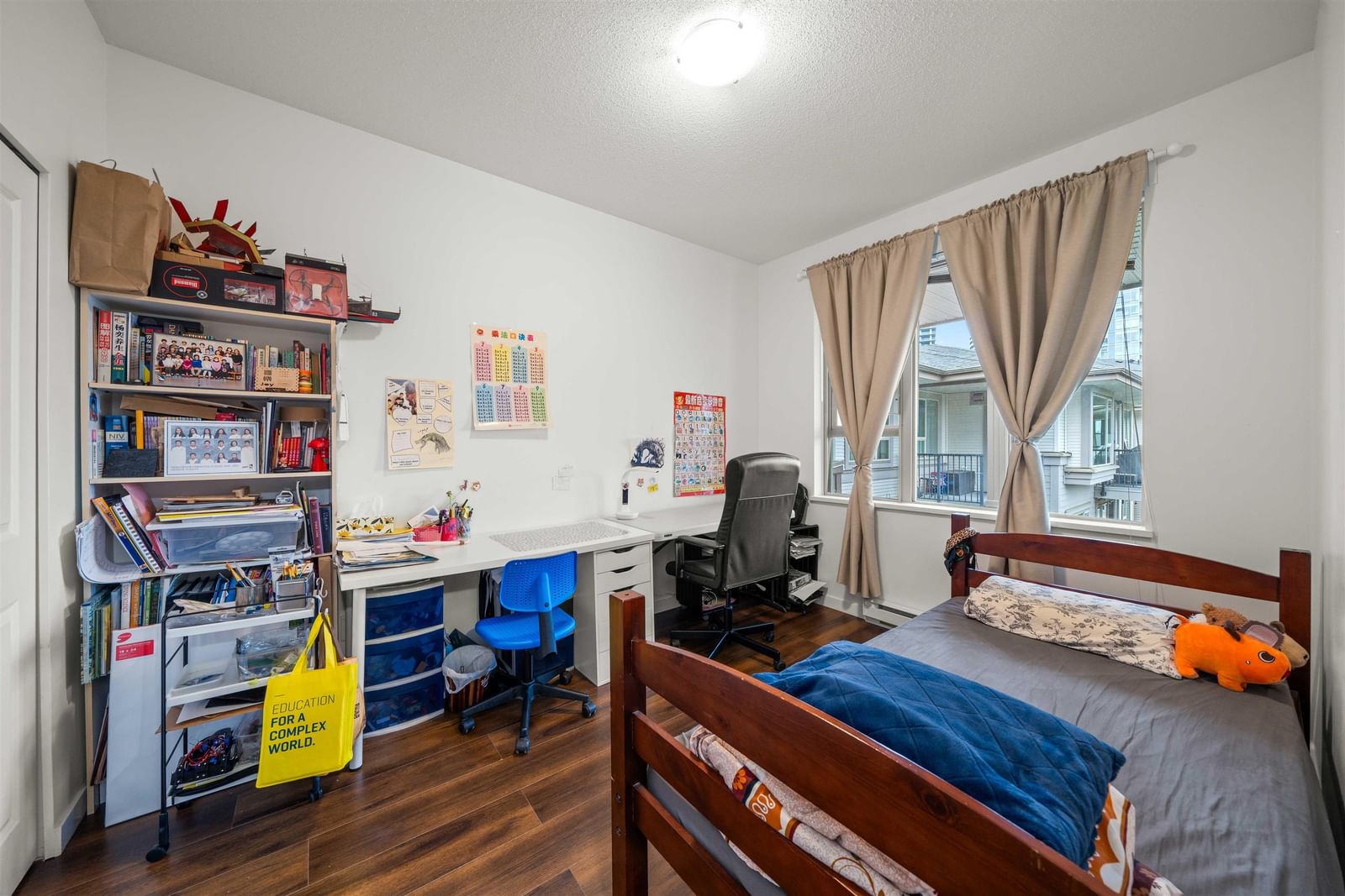 Listing Image 13