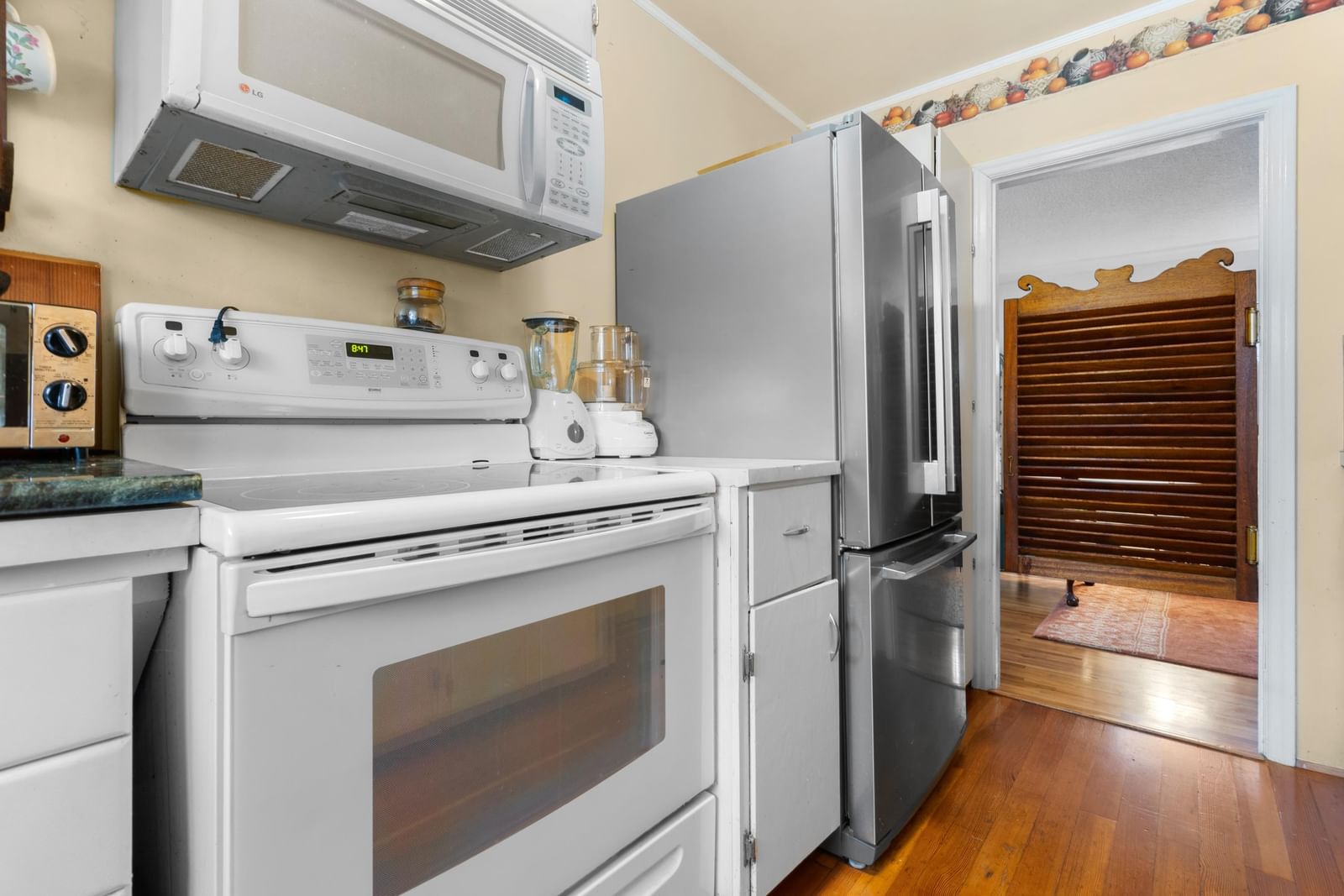 Listing Image 15