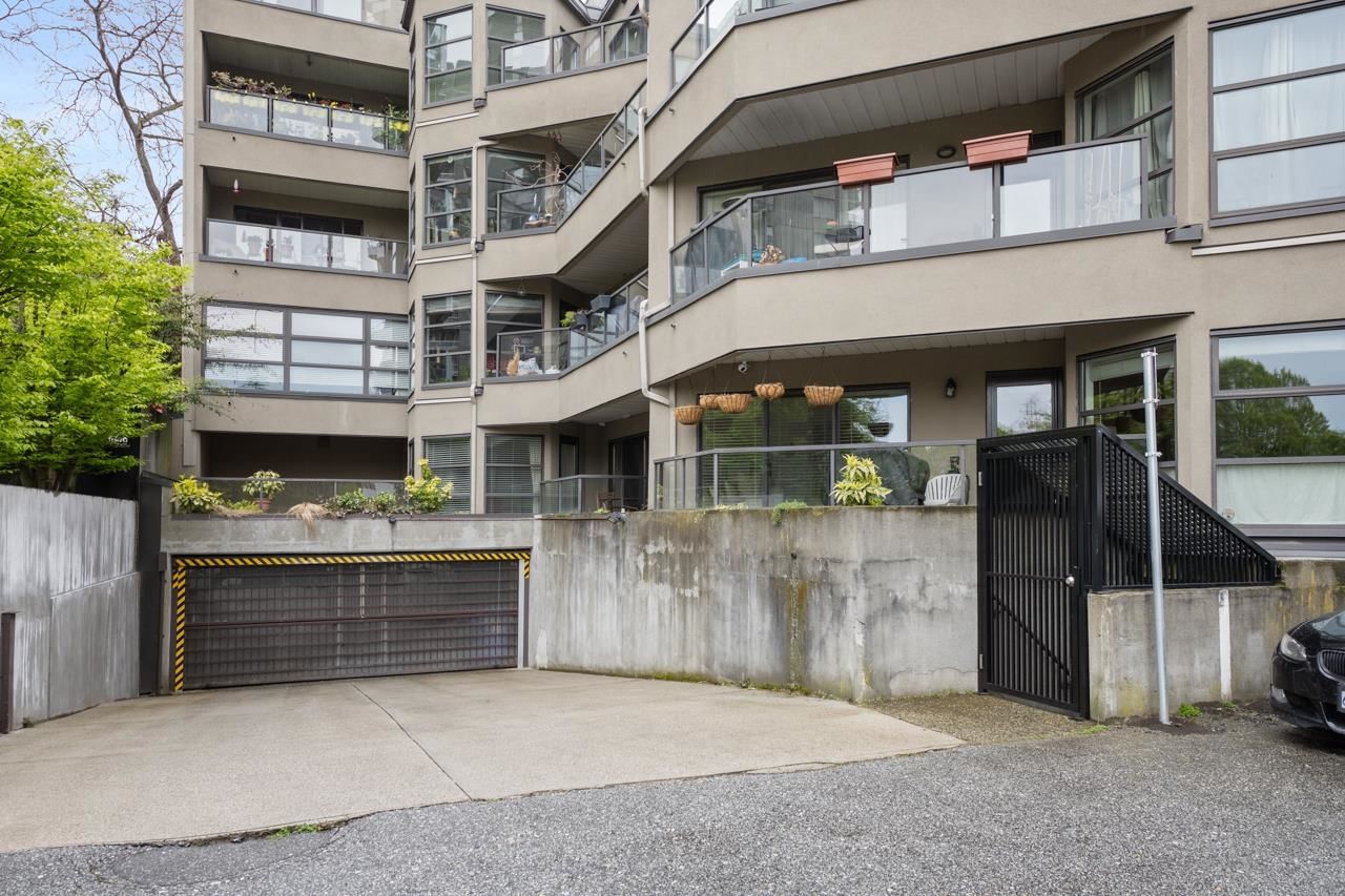Listing Image 23