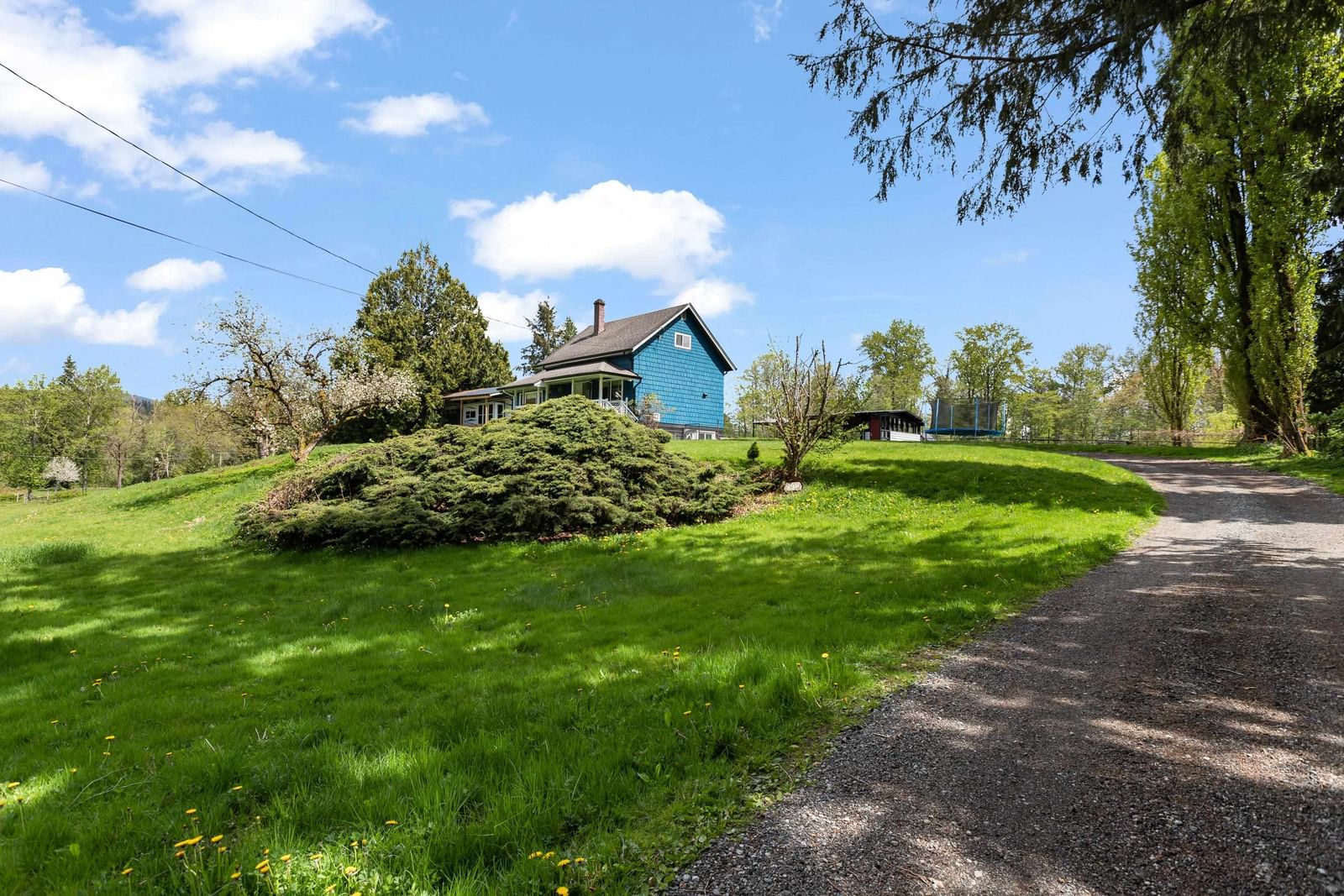 Listing Image 1
