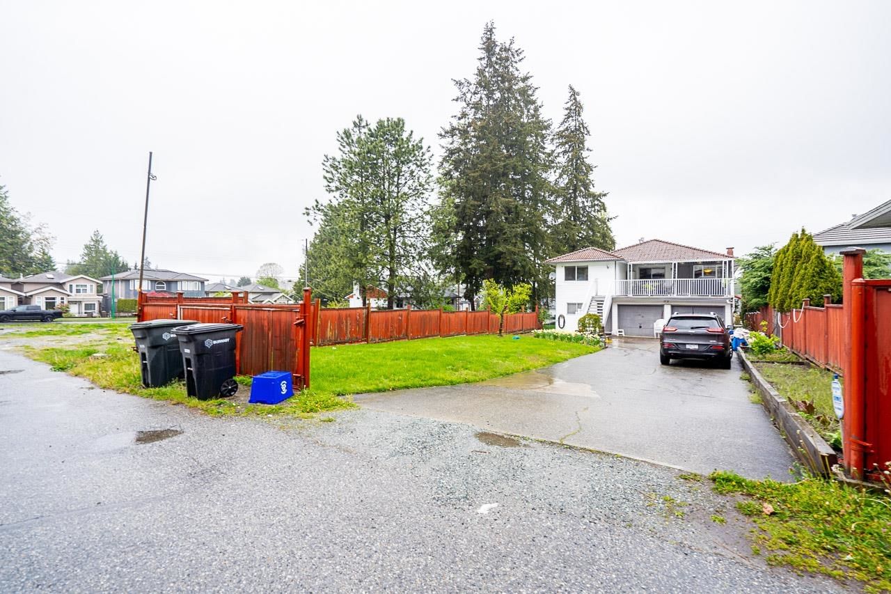 Listing Image 28