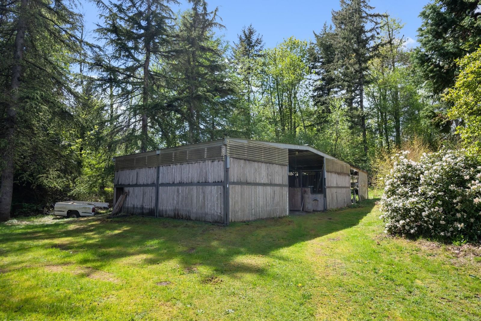 Listing Image 23