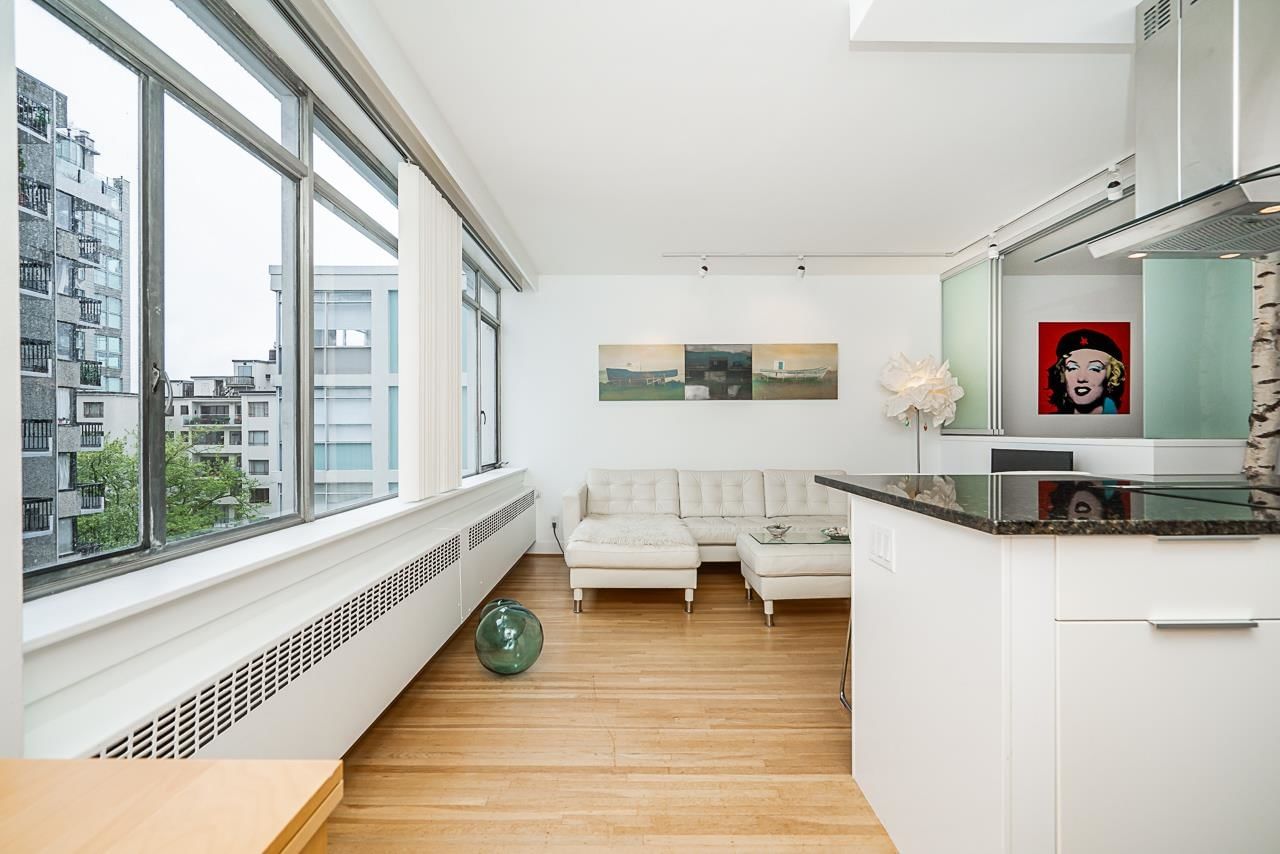 Listing Image 10