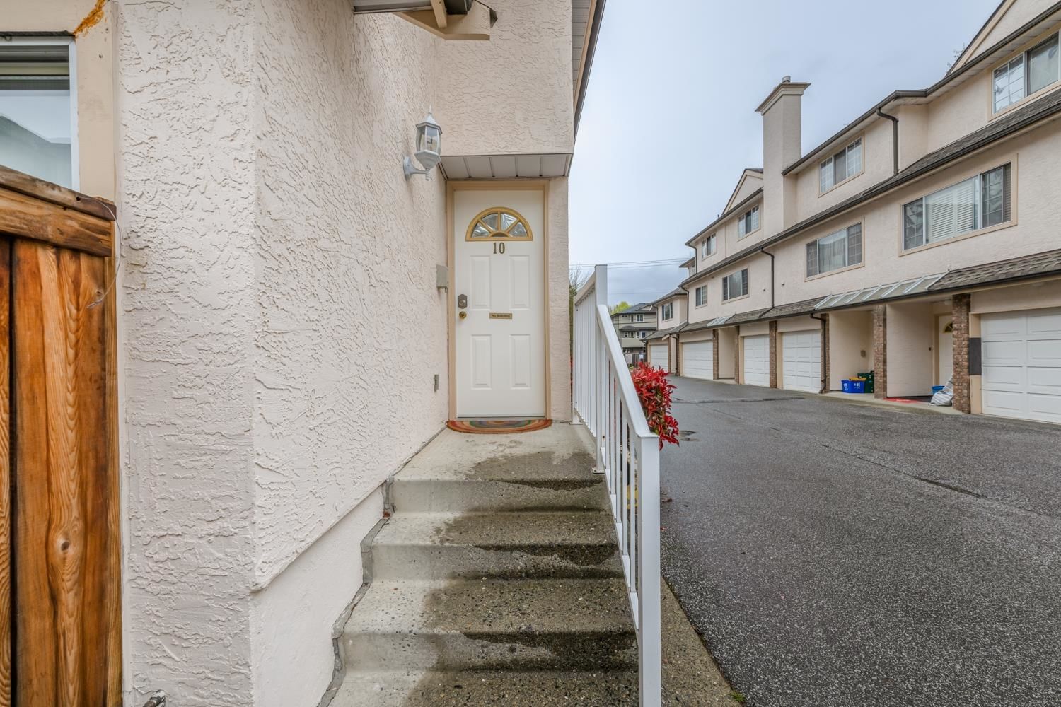 Listing Image 27