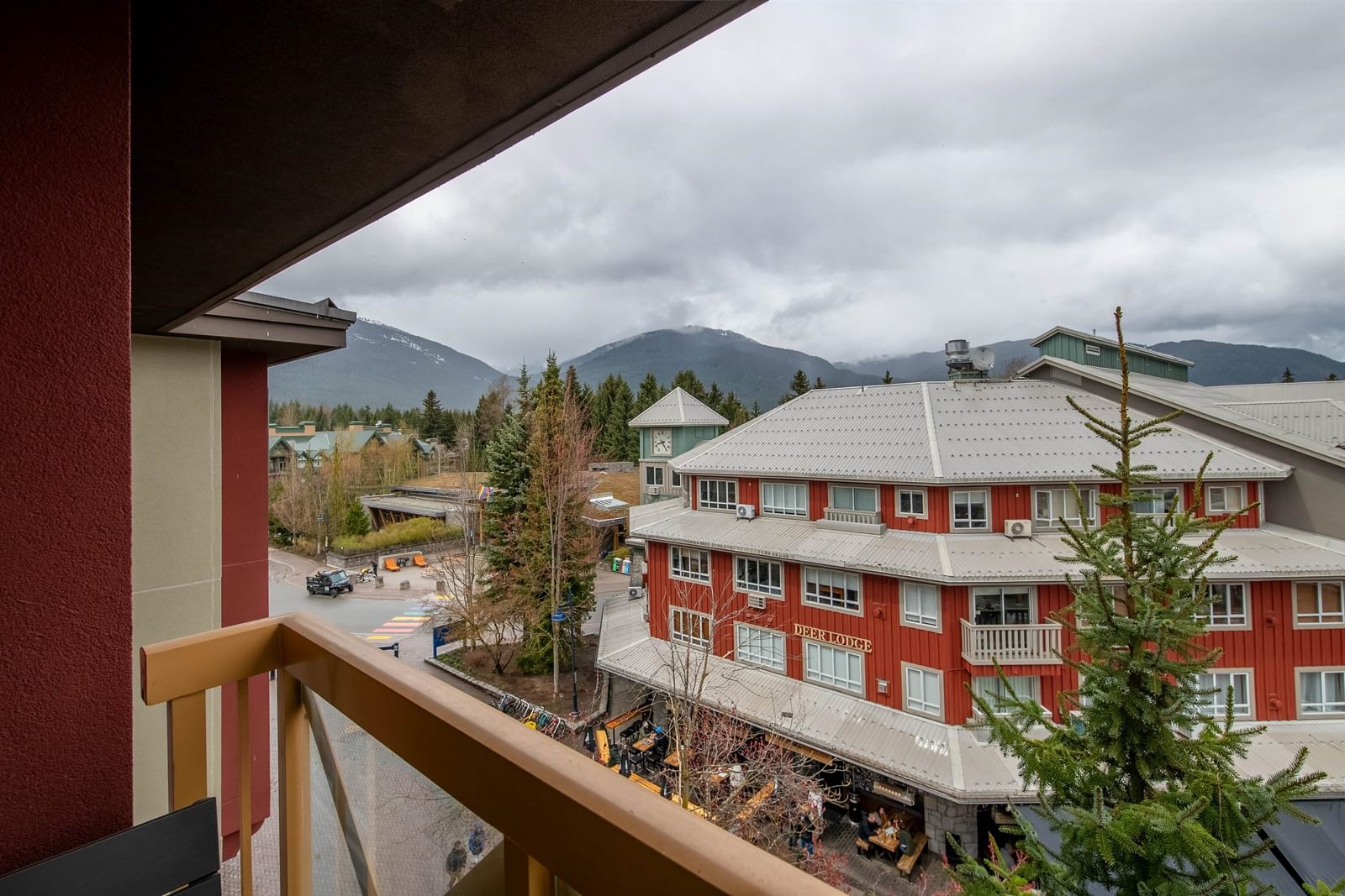 Listing Image 10