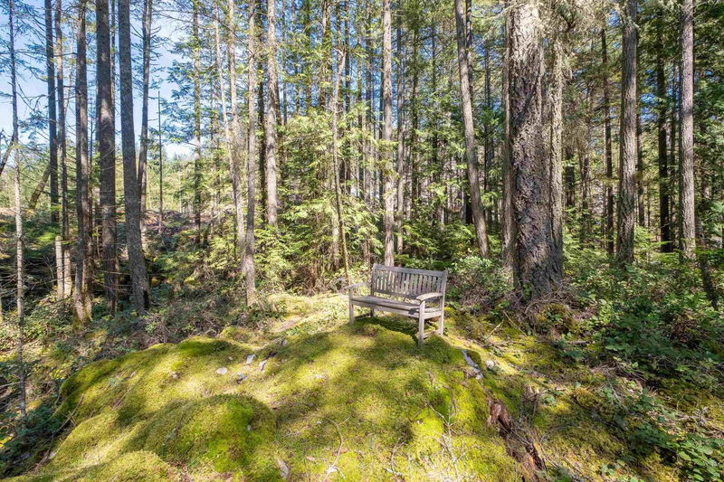 1570 Douglas Road, Bowen Island, British Columbia (MLS R2876729)