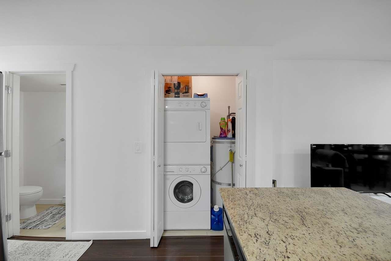 Listing Image 16
