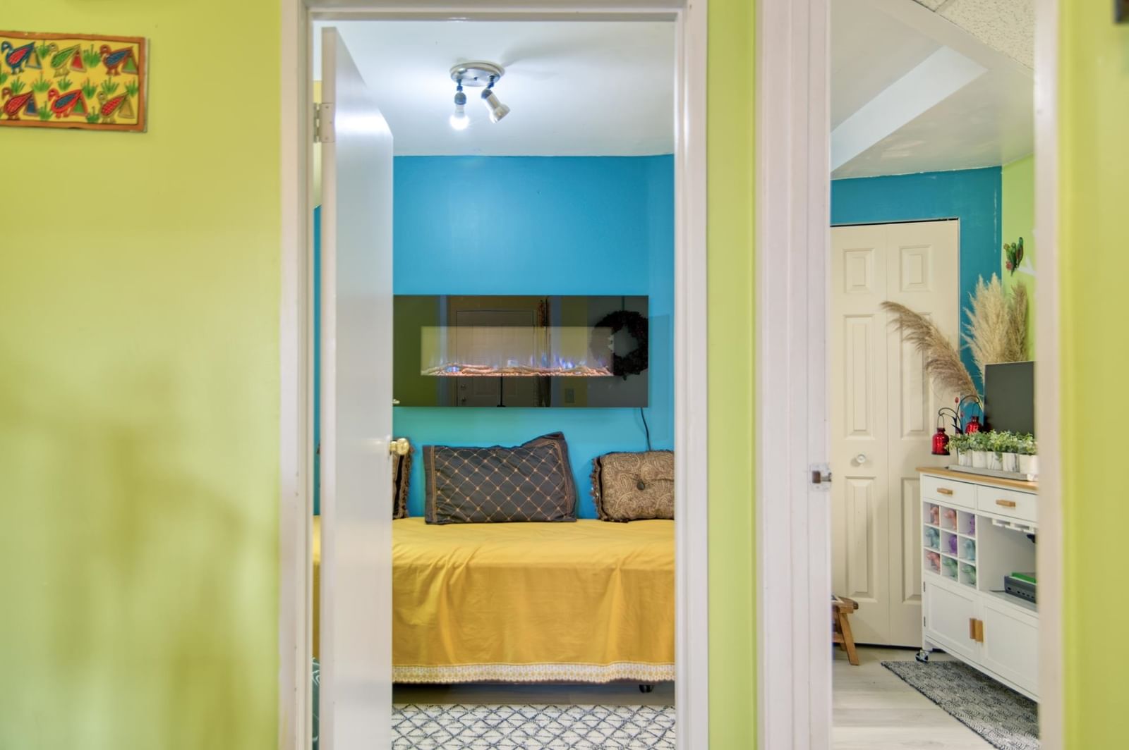 Listing Image 10