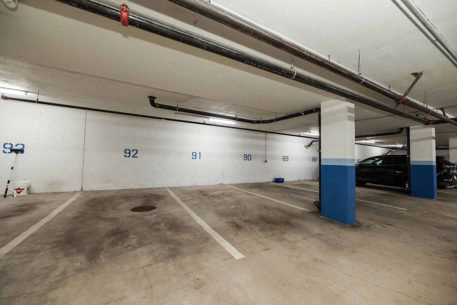 Listing Image 35