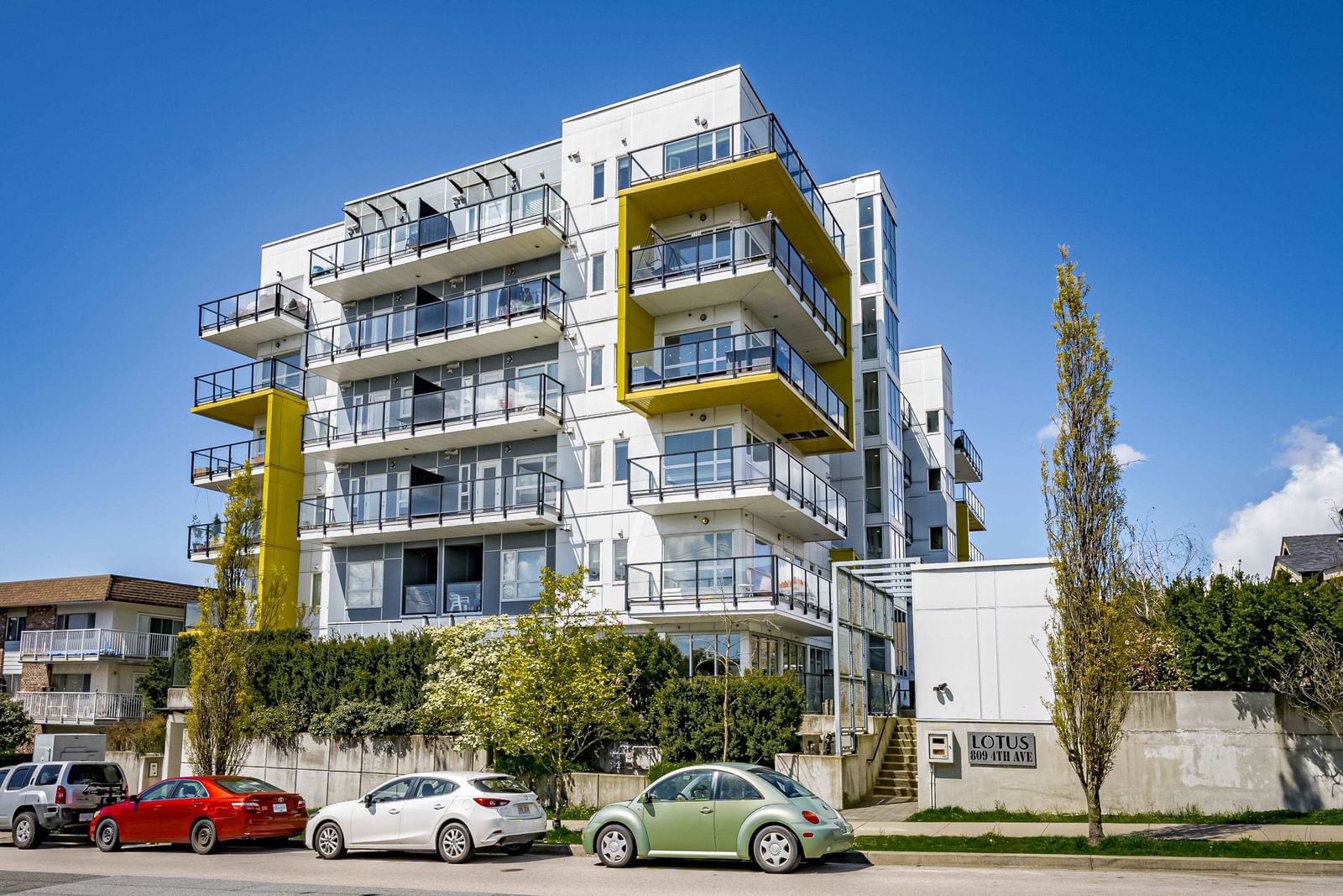 Listing Image 1
