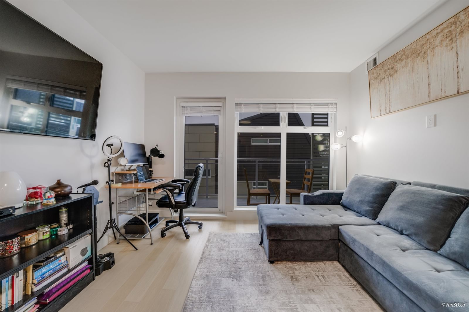 Listing Image 12