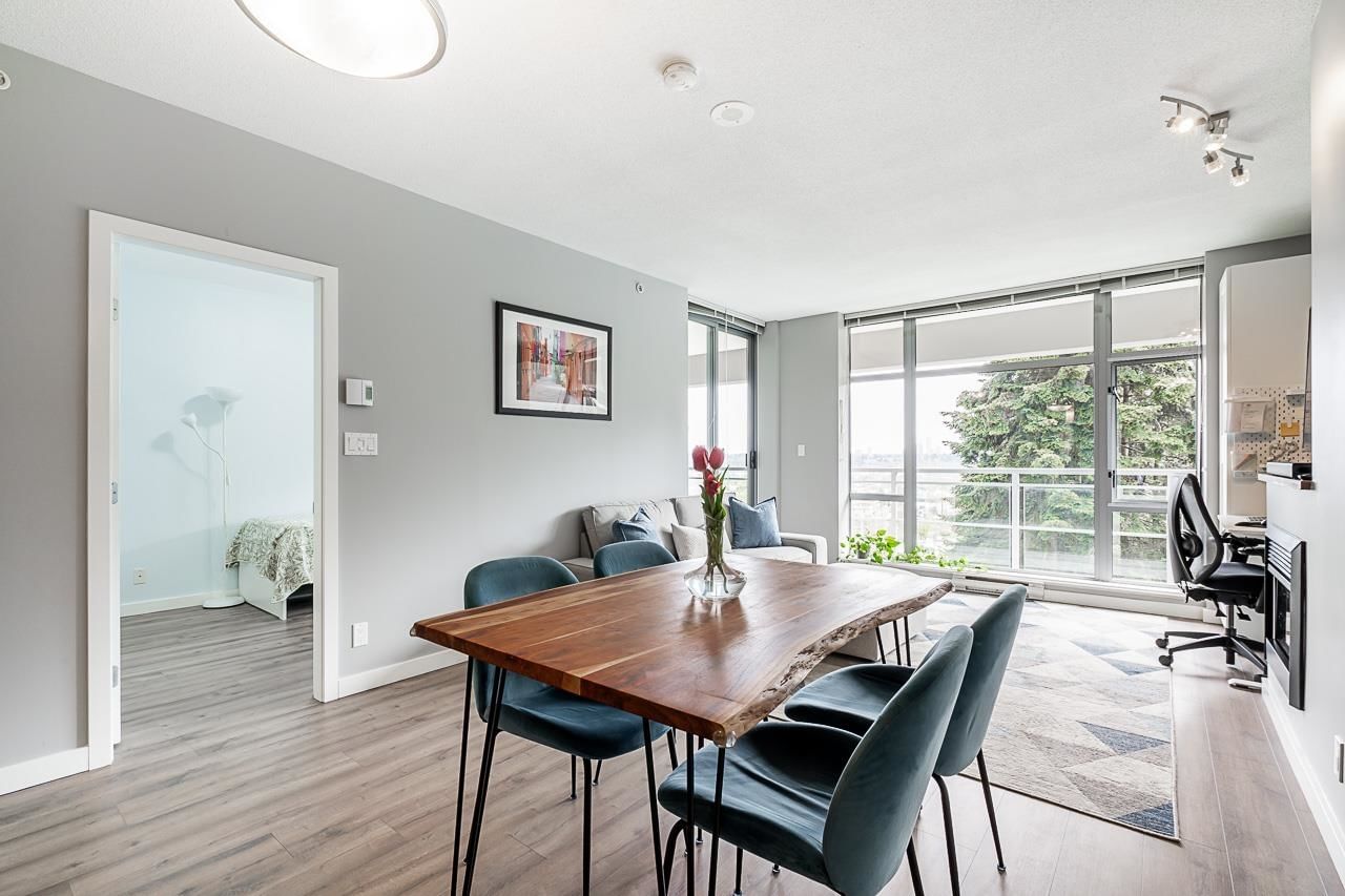 Listing Image 9