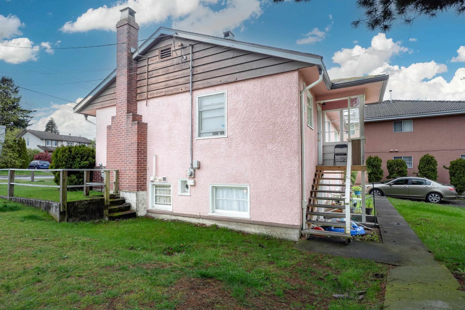 Listing Image 23