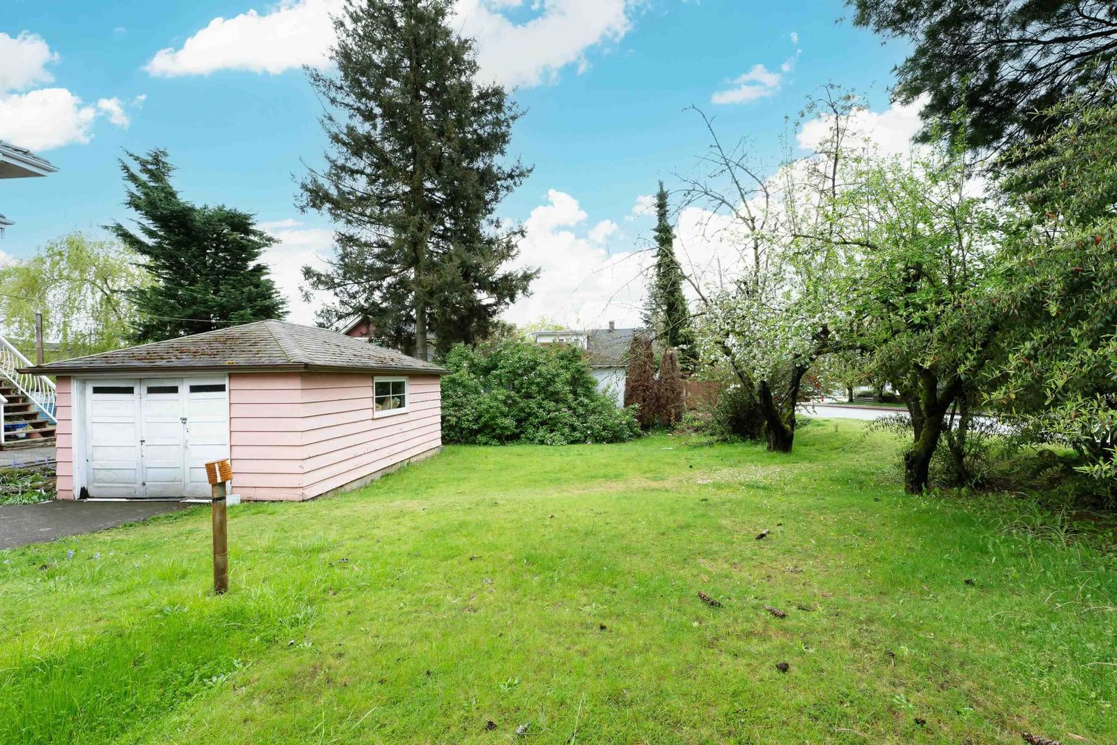 Listing Image 25