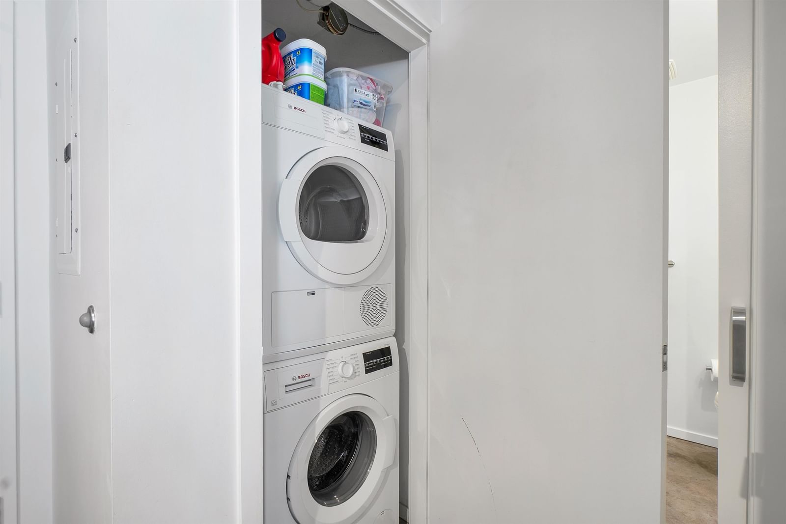 Listing Image 26