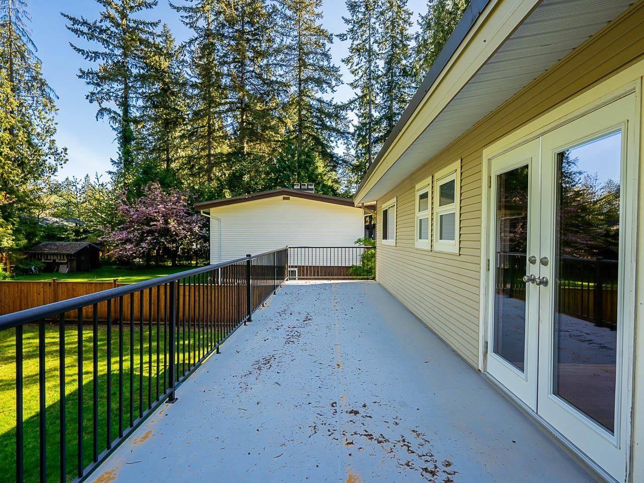 Listing Image 6