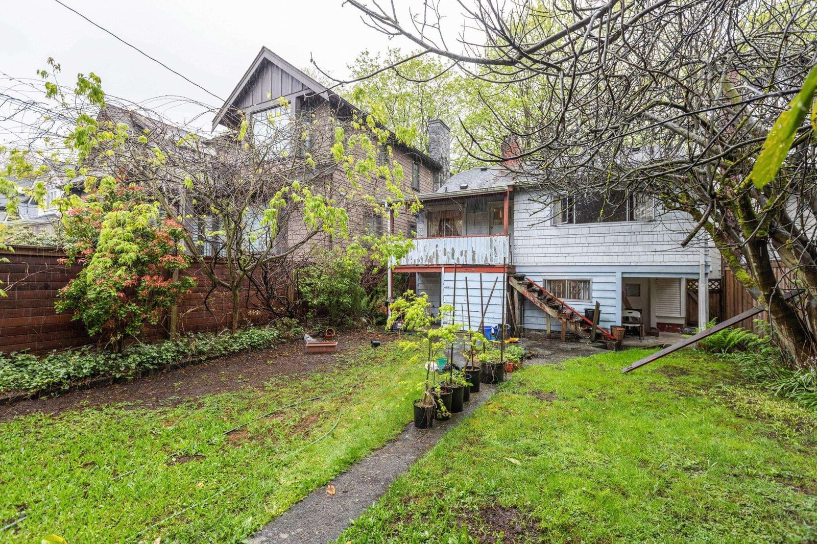 Listing Image 10