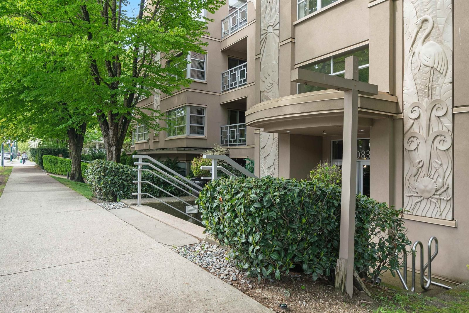 Listing Image 31