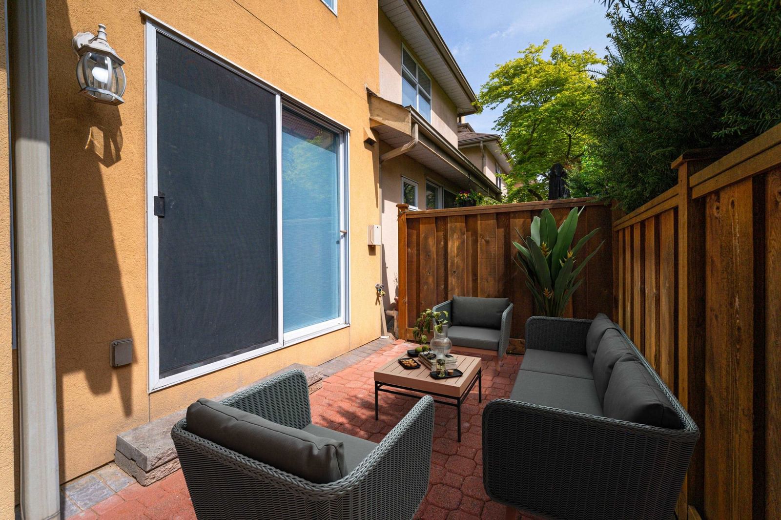 Listing Image 18