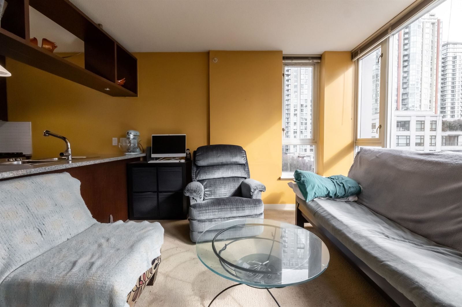 Listing Image 12