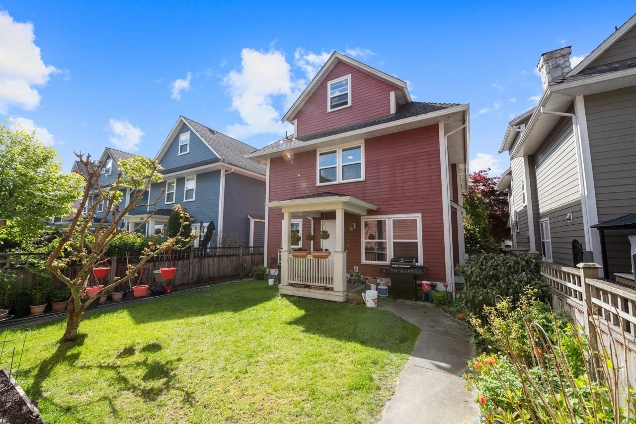 Listing Image 12
