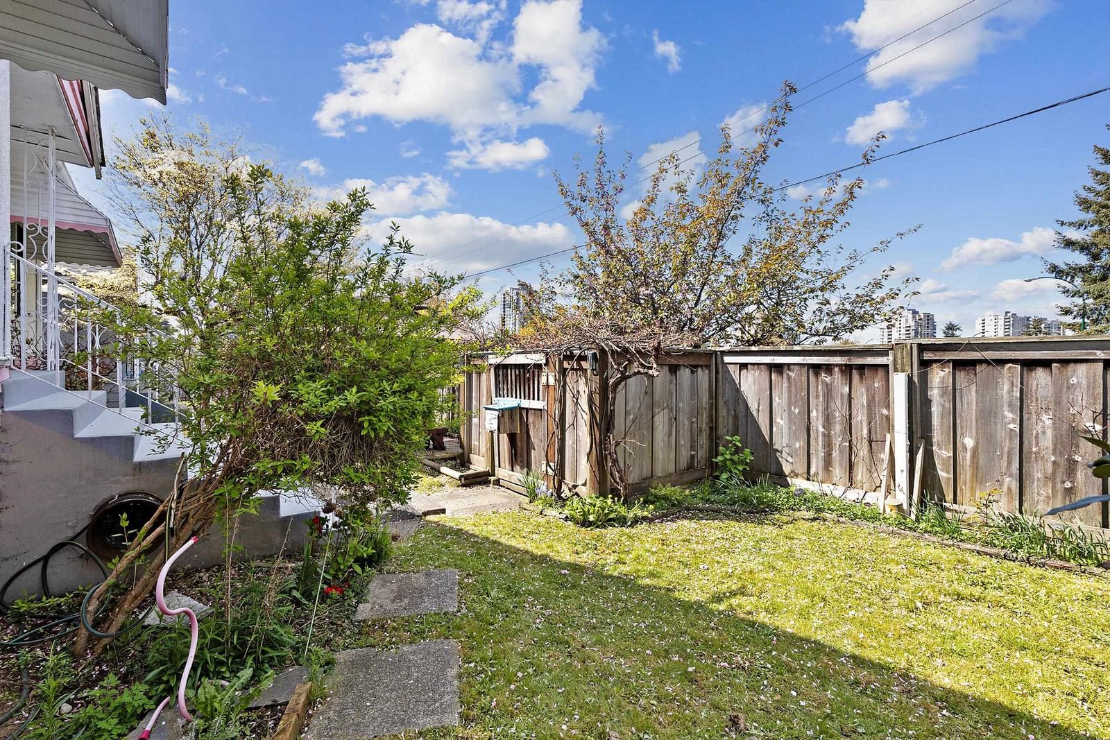 Listing Image 33