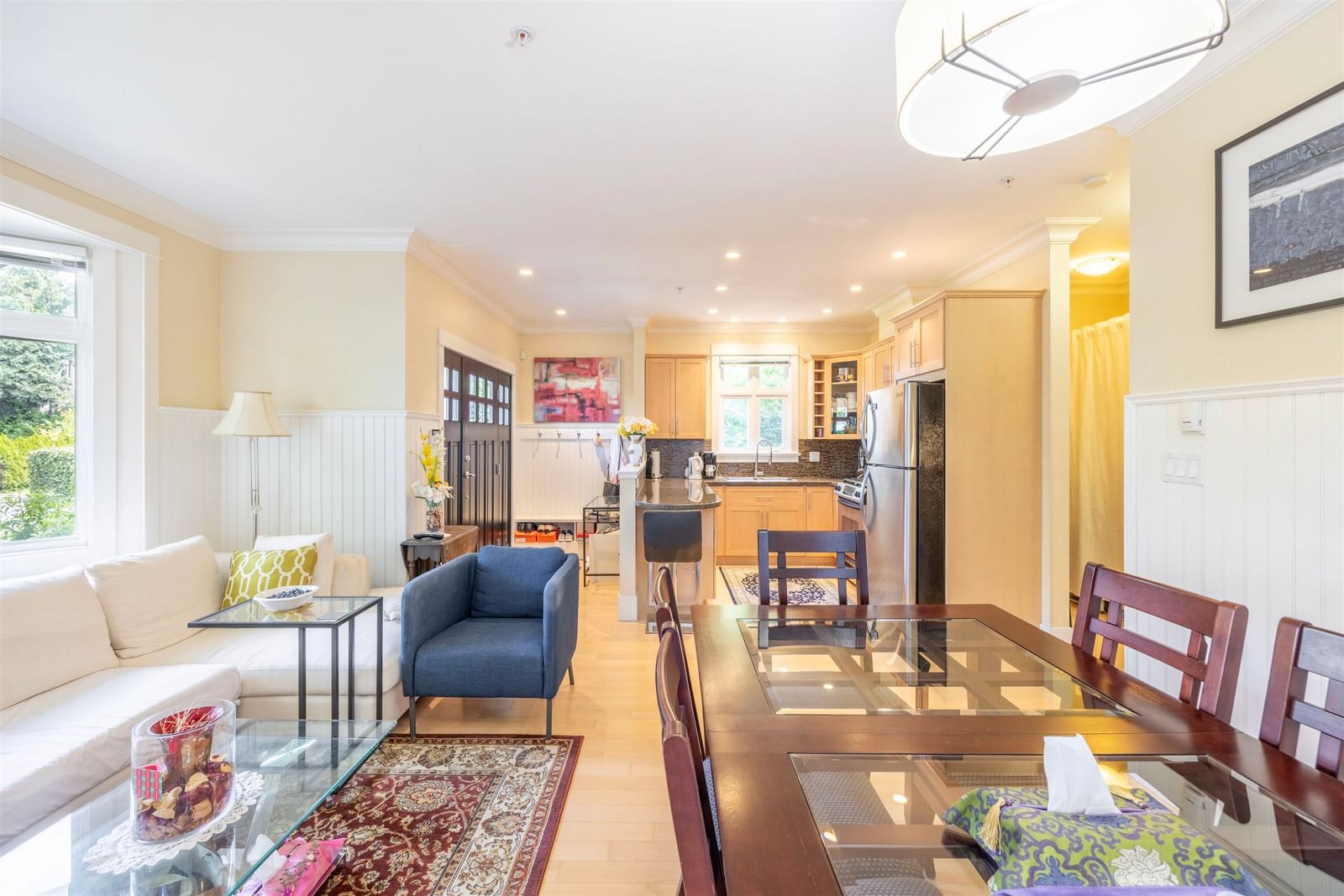 Listing Image 11