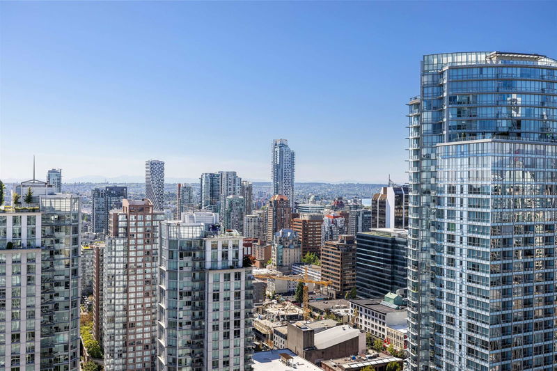 777 Richards Street #3812, Vancouver, British Columbia (MLS R2877152)