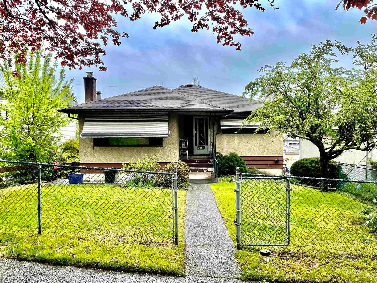 Listing Image 1
