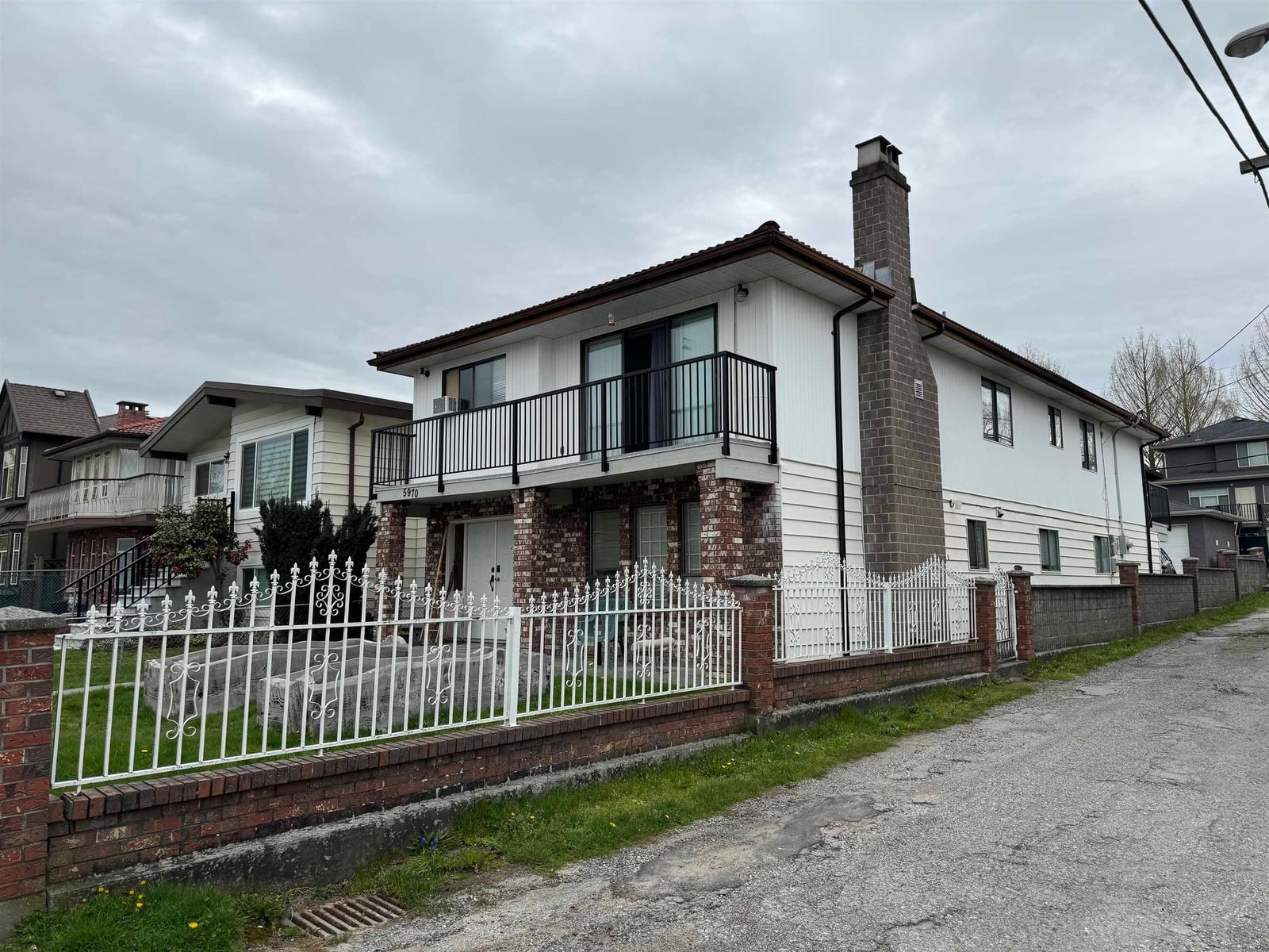 Listing Image 1