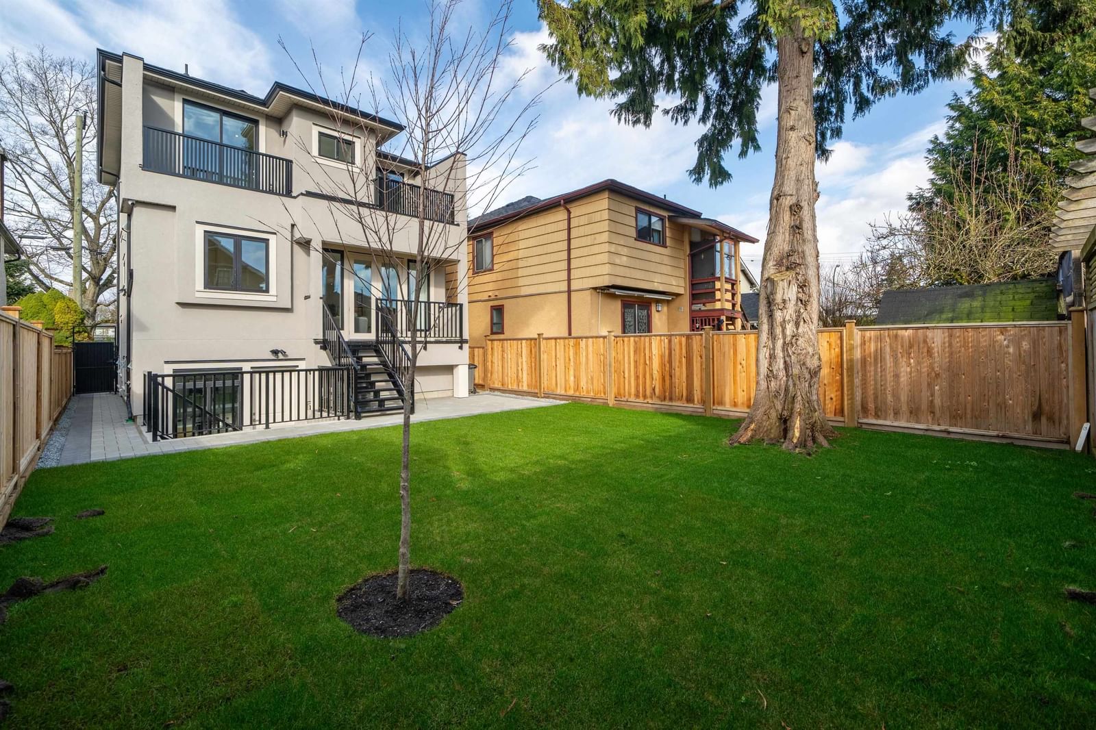 Listing Image 26