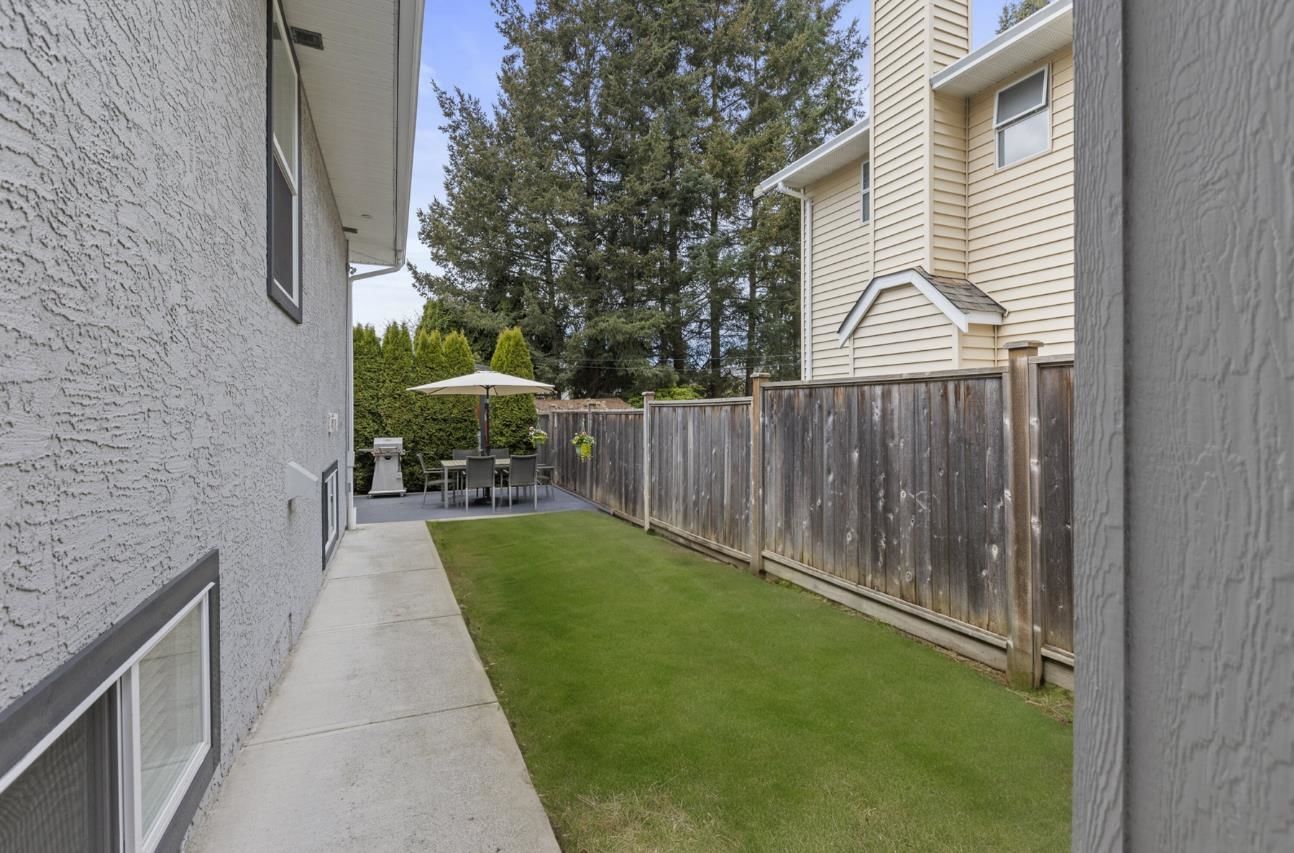 Listing Image 28