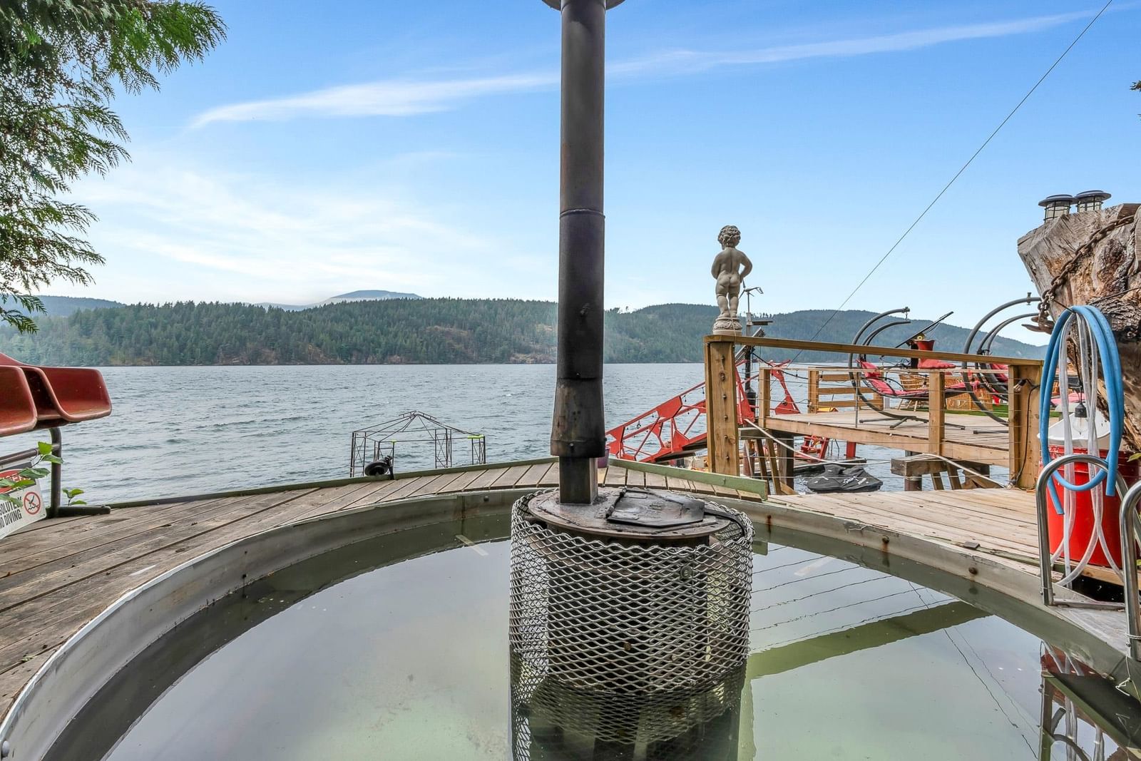 Listing Image 11