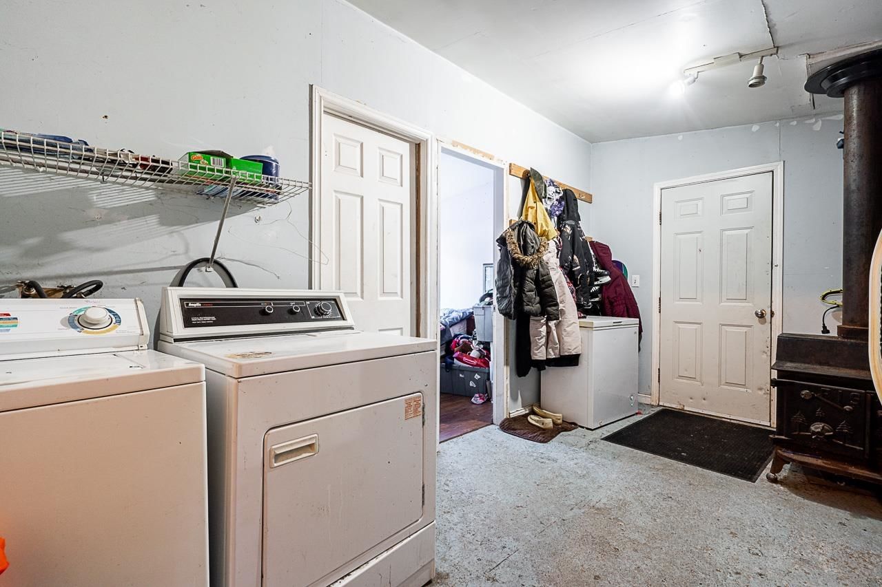 Listing Image 10