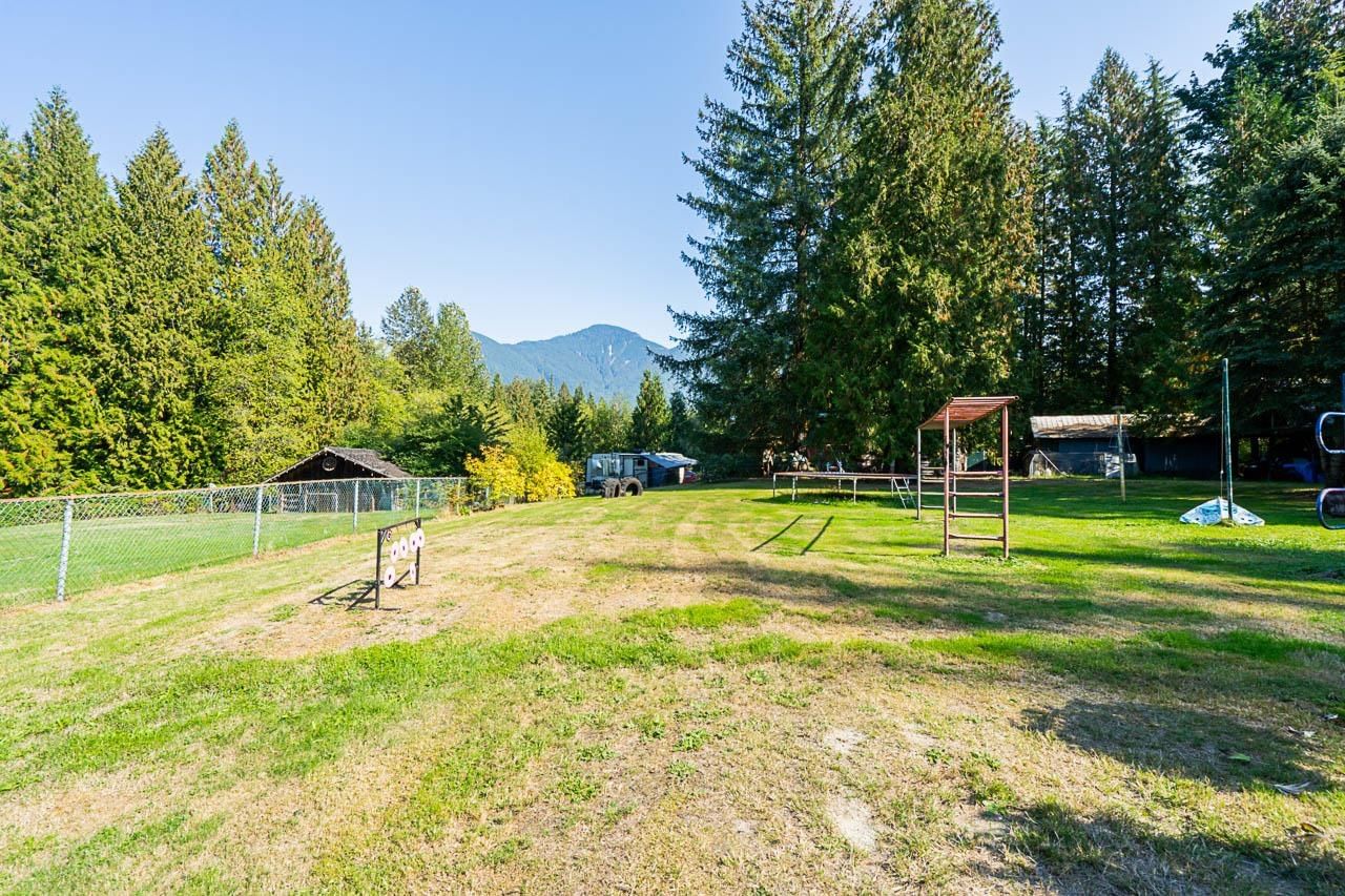 Listing Image 19