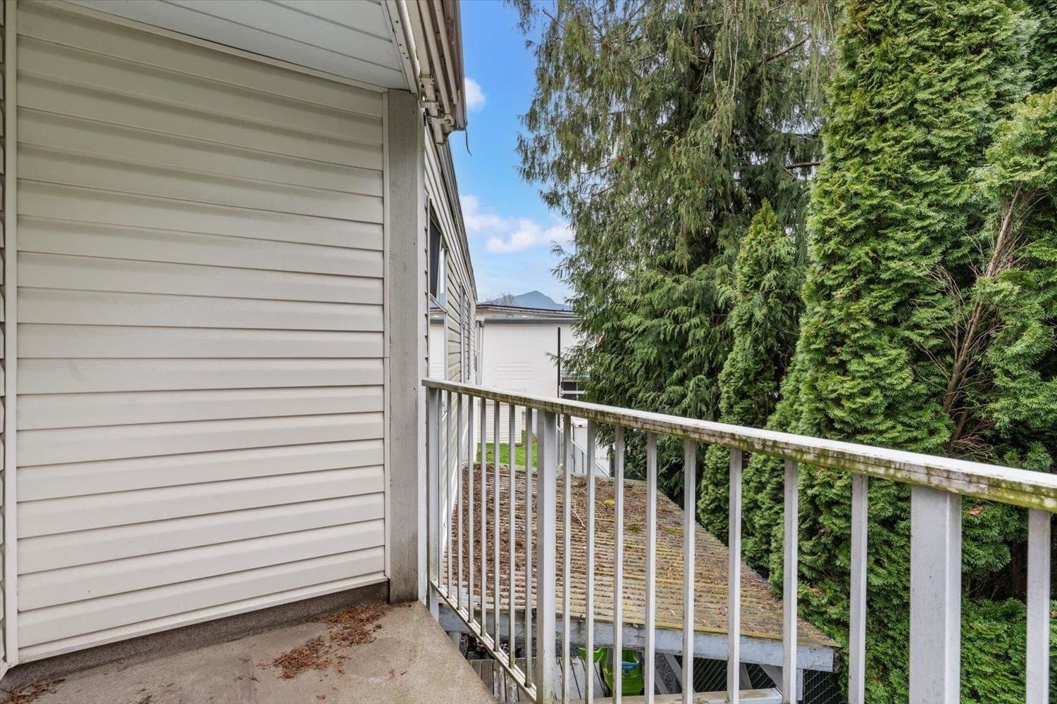 Listing Image 24