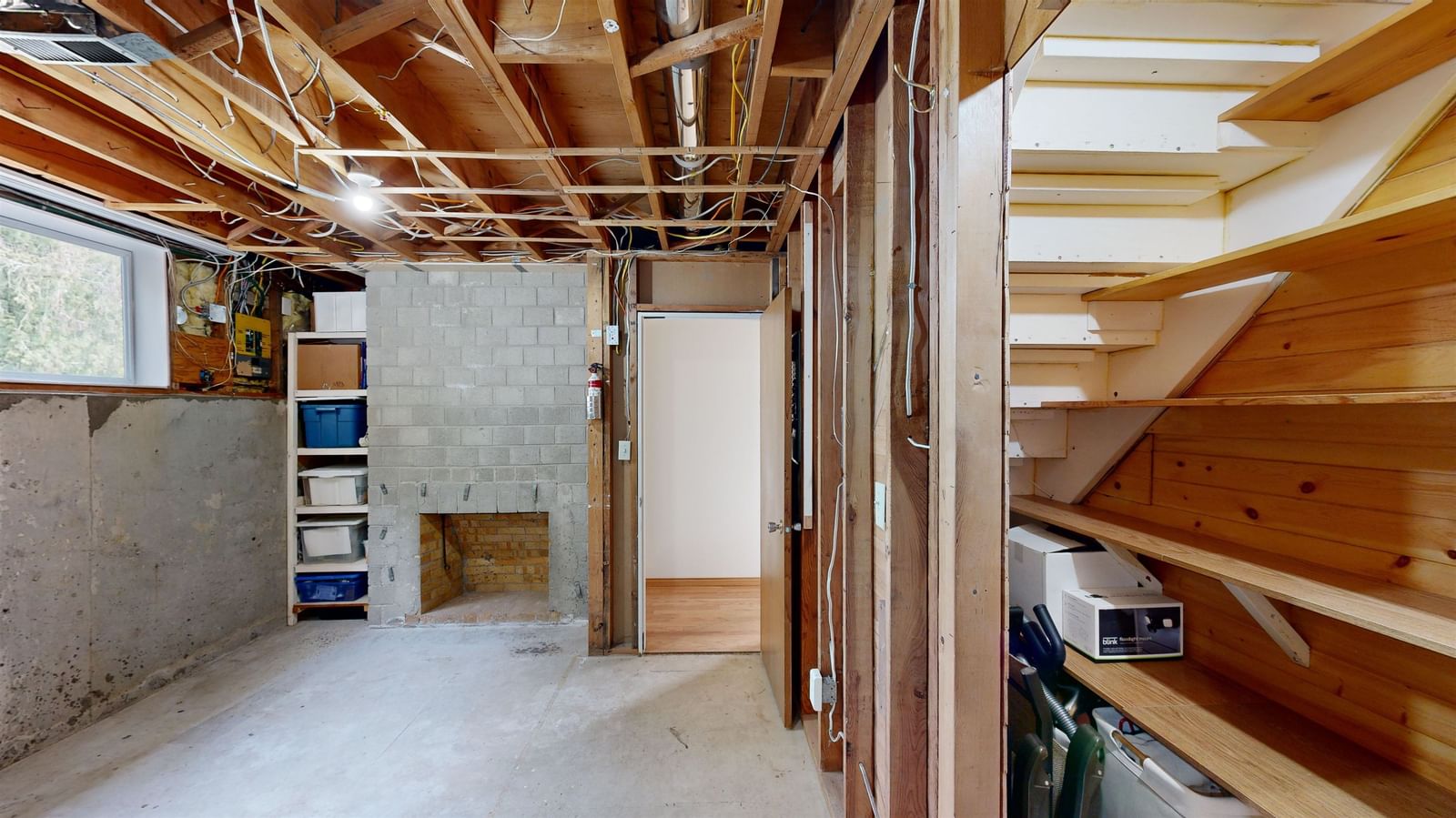 Listing Image 25