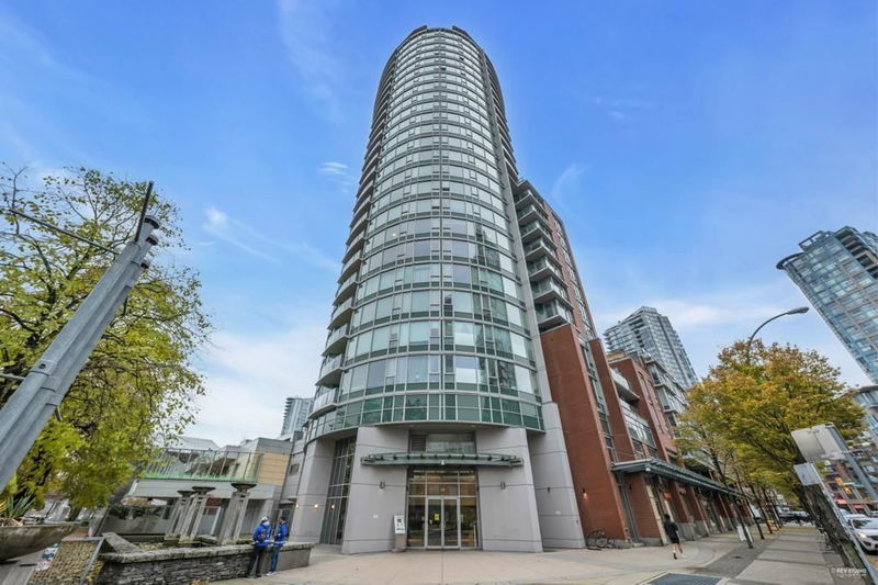 58 Keefer Place #807, Vancouver, British Columbia (MLS R2877705)