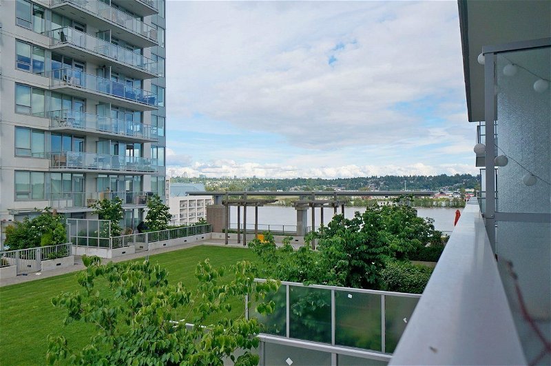 988 988 Quayside Drive #705, New Westminster, British Columbia (MLS R2877773)