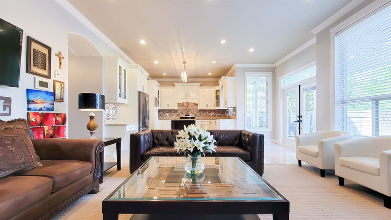 14949 96 Avenue, Surrey, V3R 1E8 | Image 3