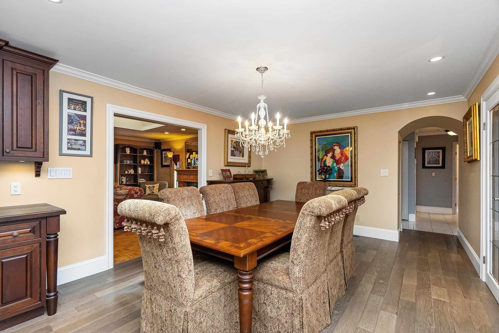 Listing Image 15