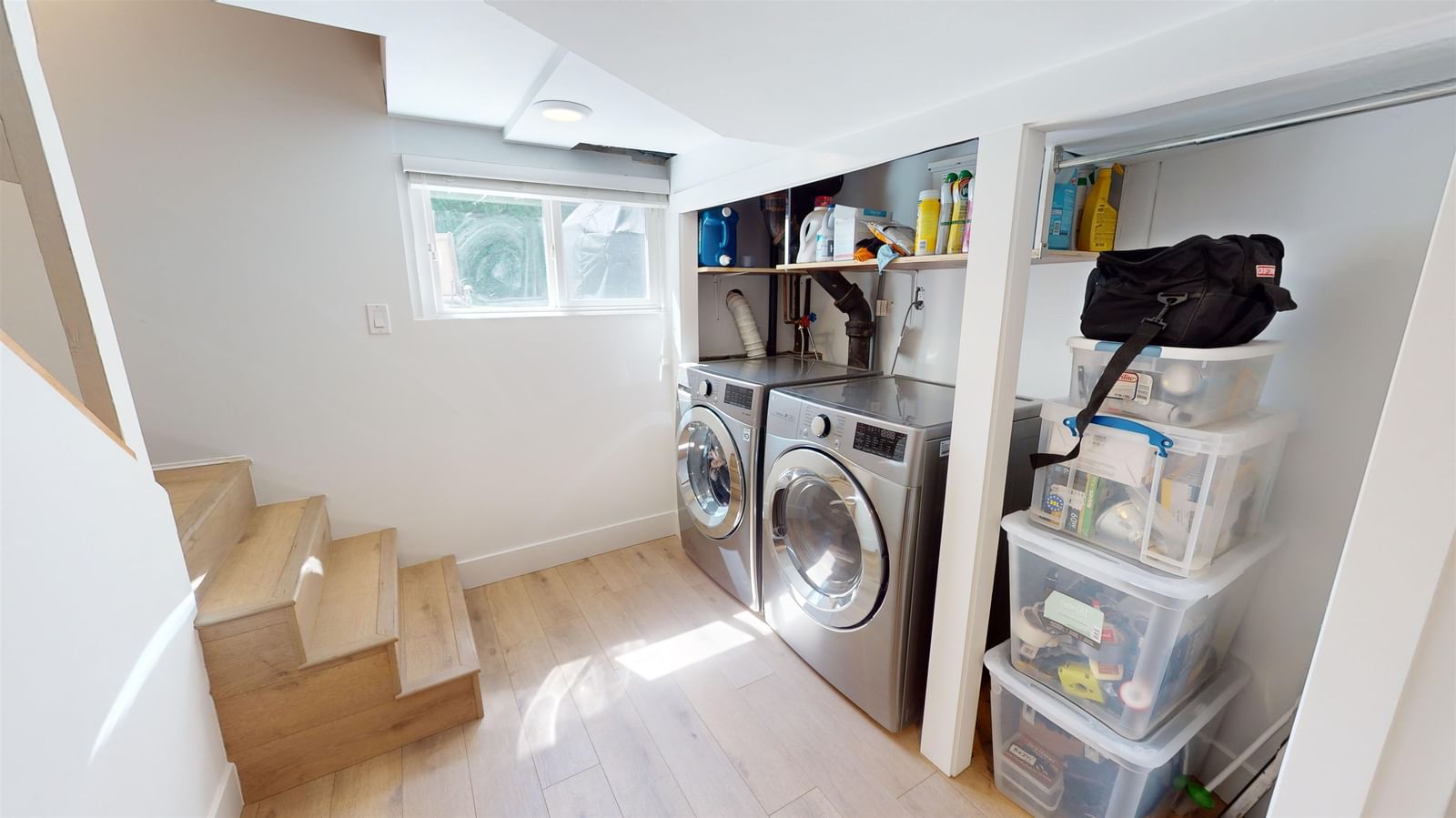 Listing Image 16