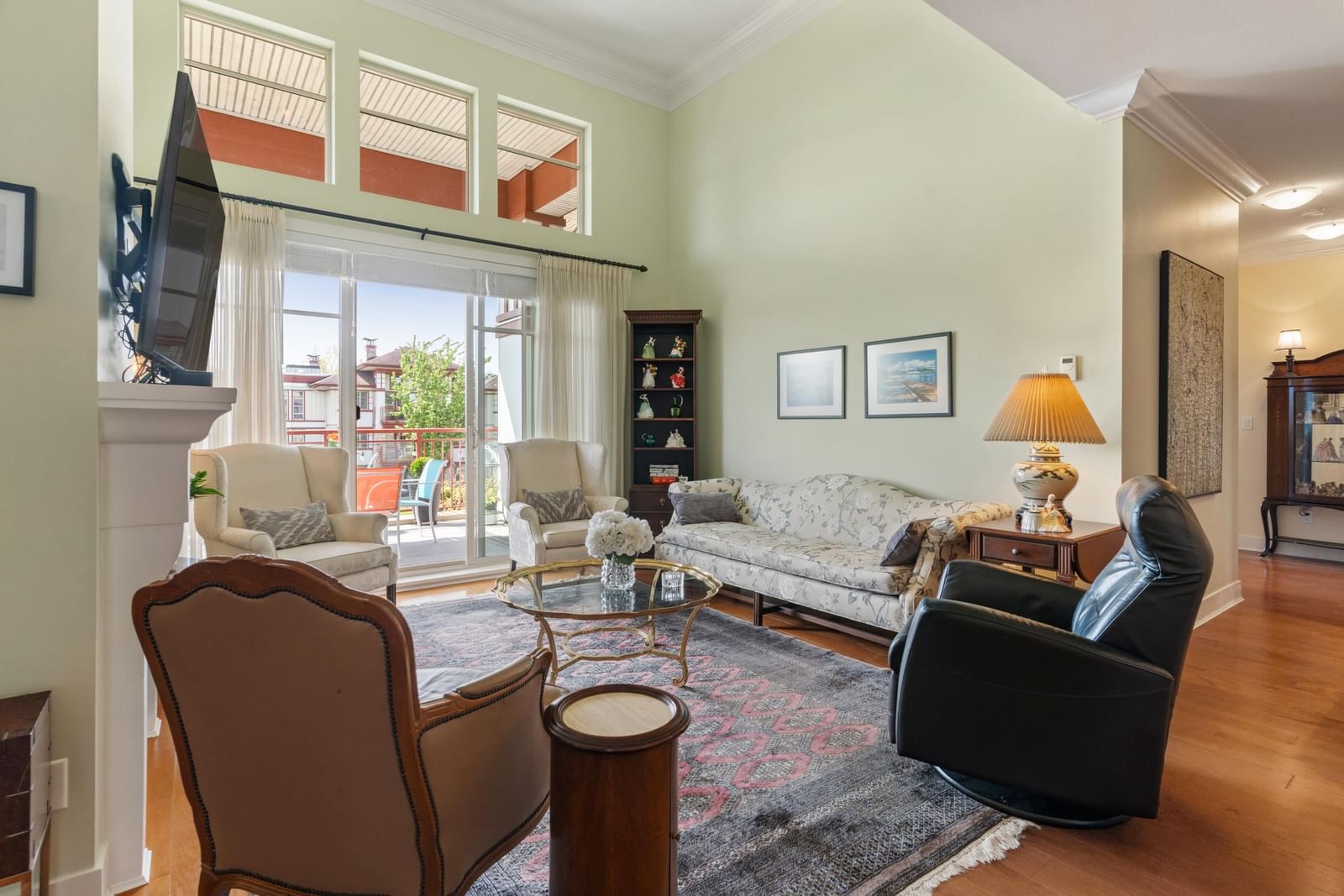 Listing Image 8