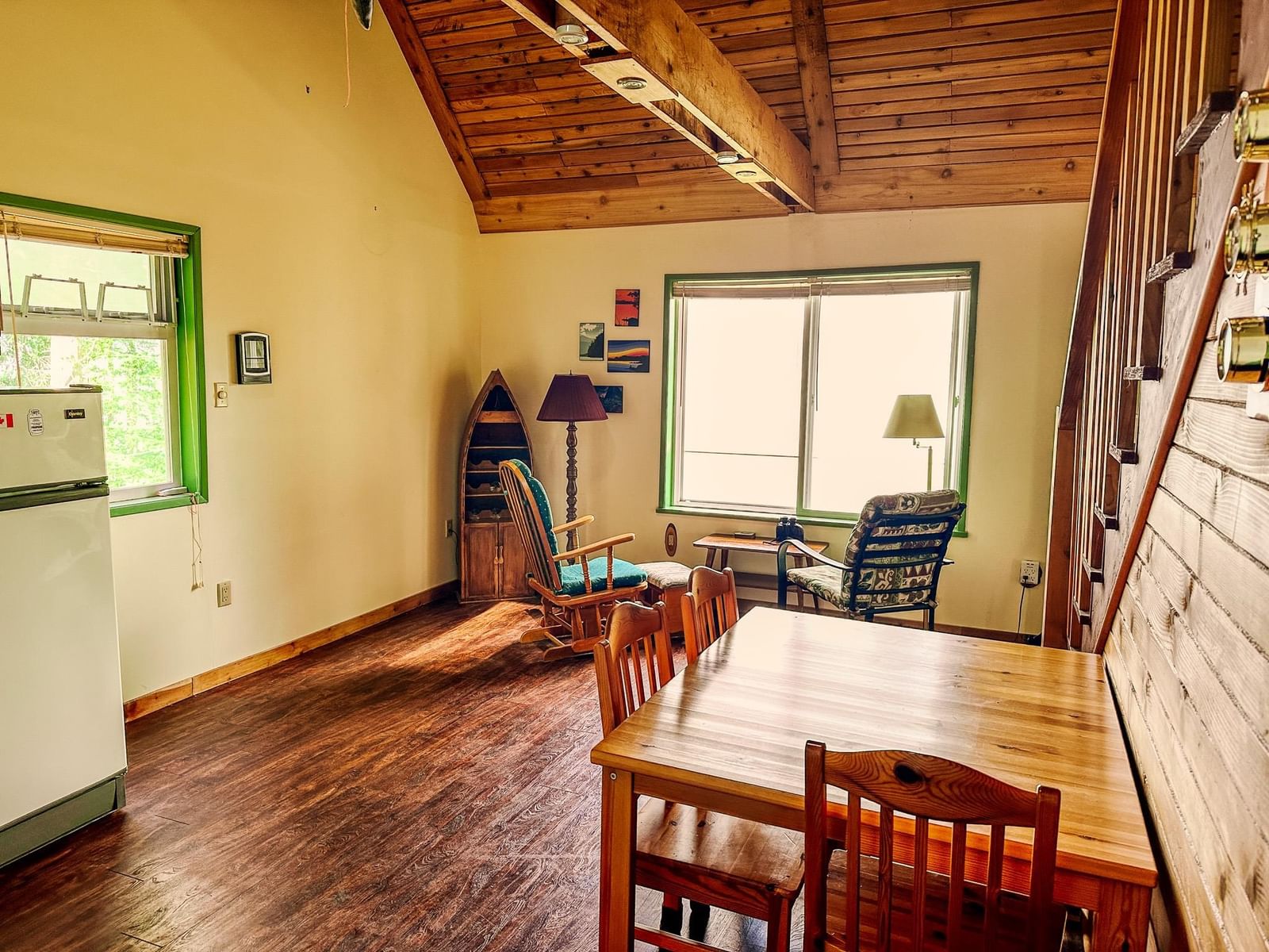 Listing Image 10