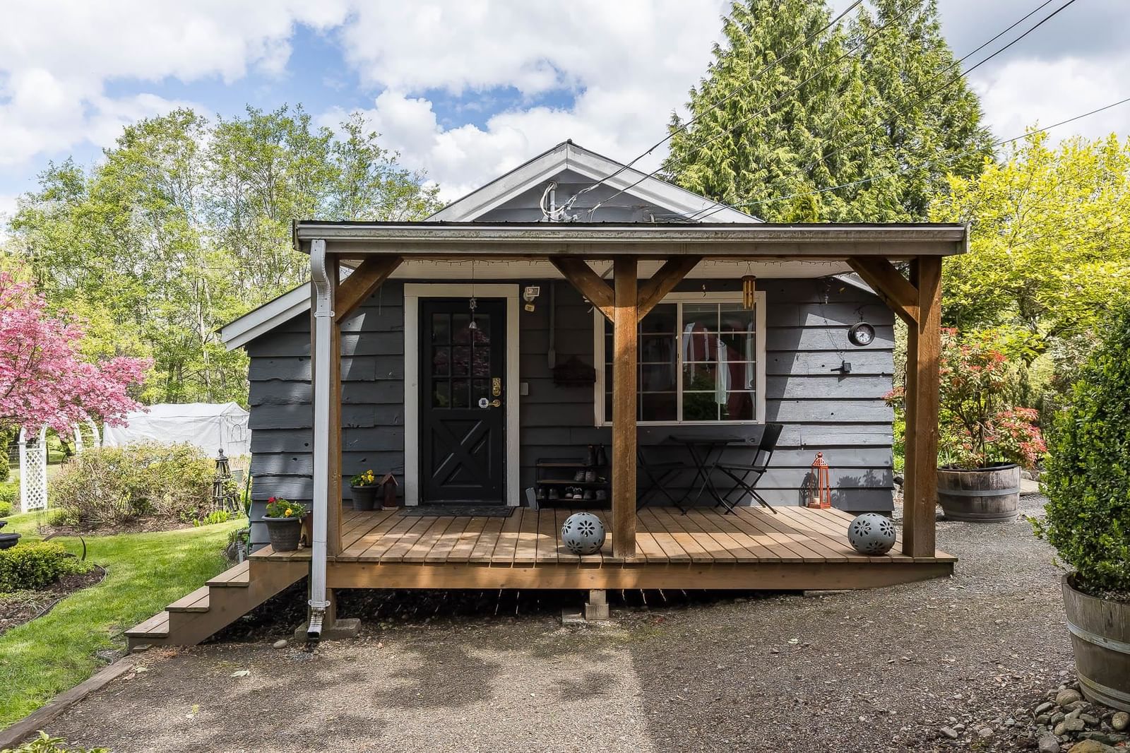 Listing Image 12