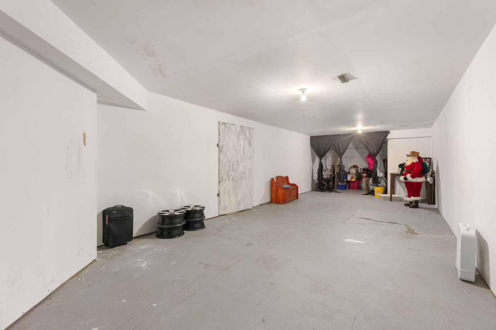 Listing Image 25