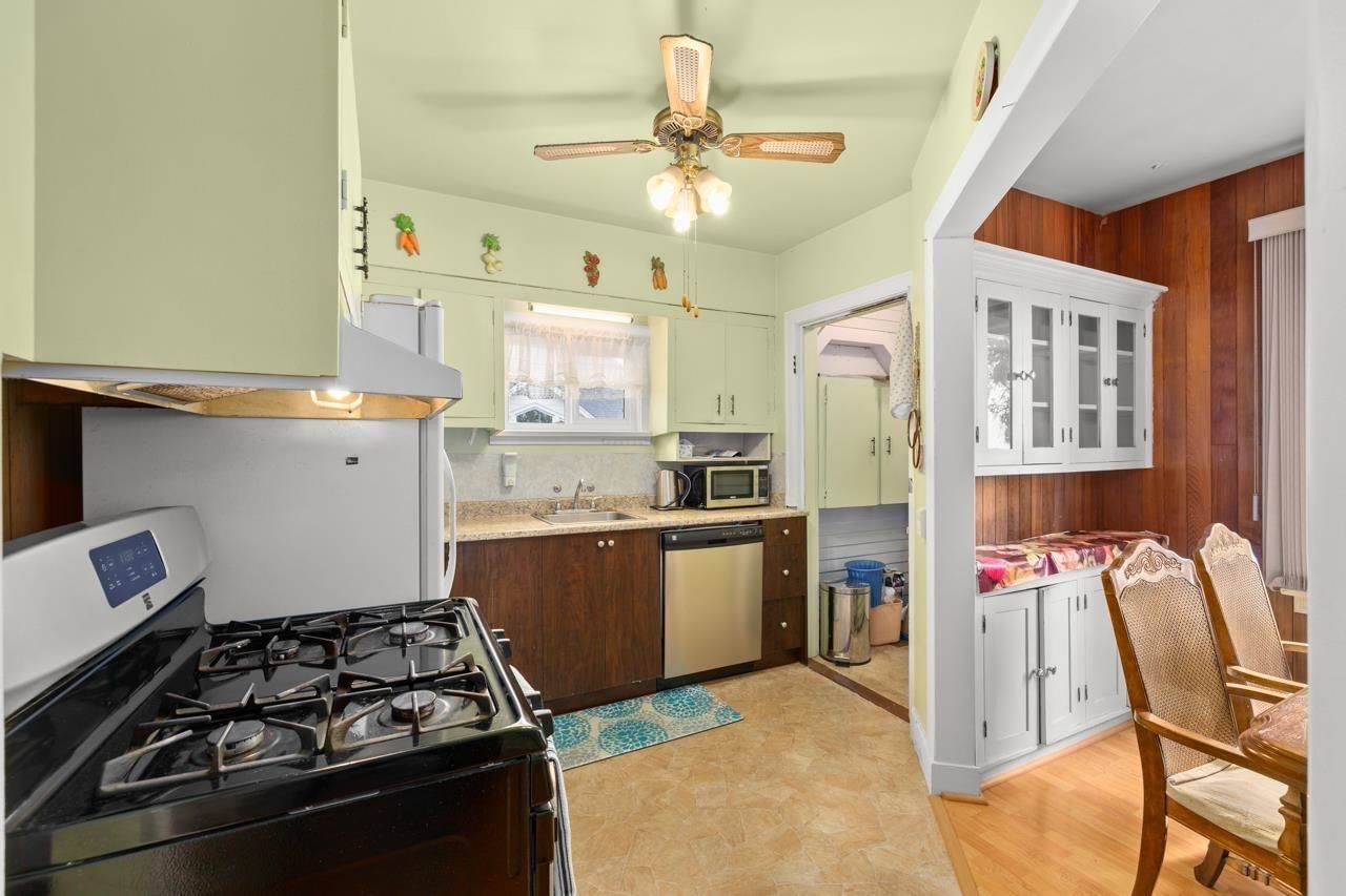 Listing Image 16