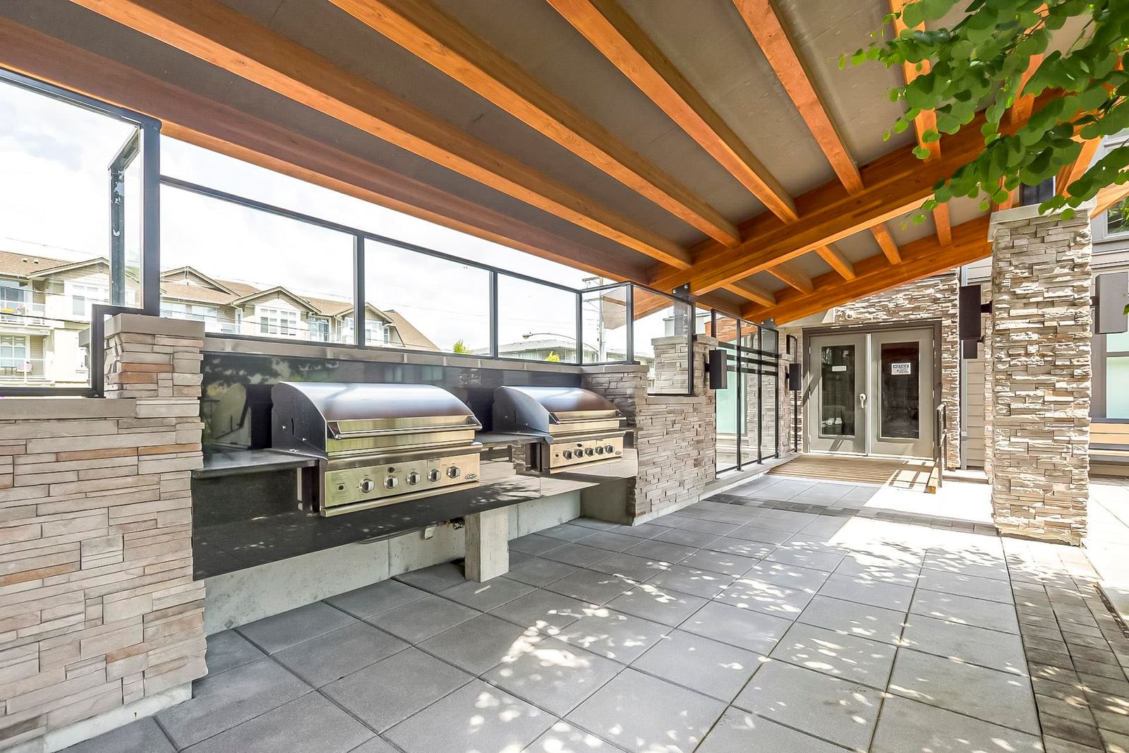Listing Image 27